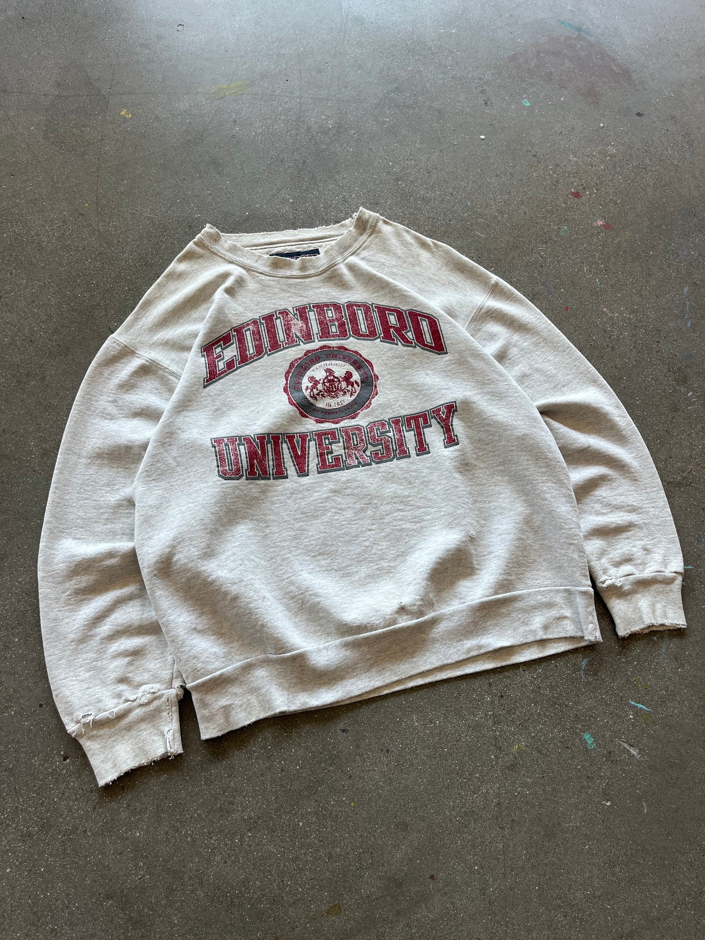 90’S FADED “EDINBURD UNIVERSITY” CREWNECK - BOXY M/L
