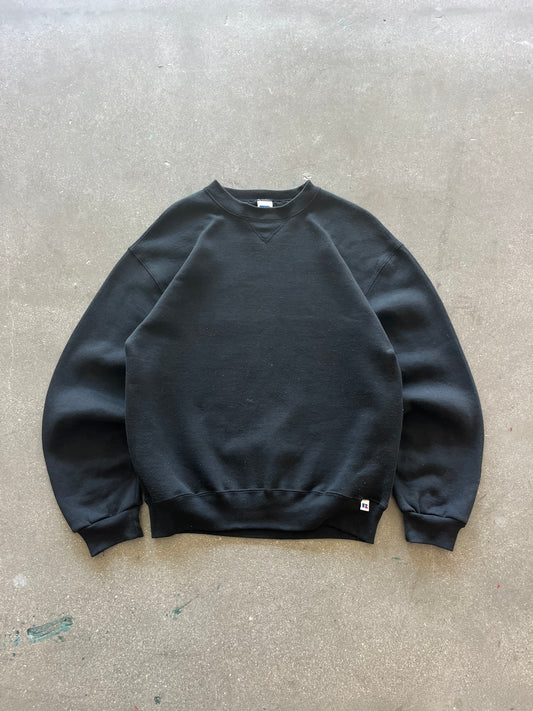 90’S BLACK RUSSELL ATHLETIC CREWNECK - BOXY M