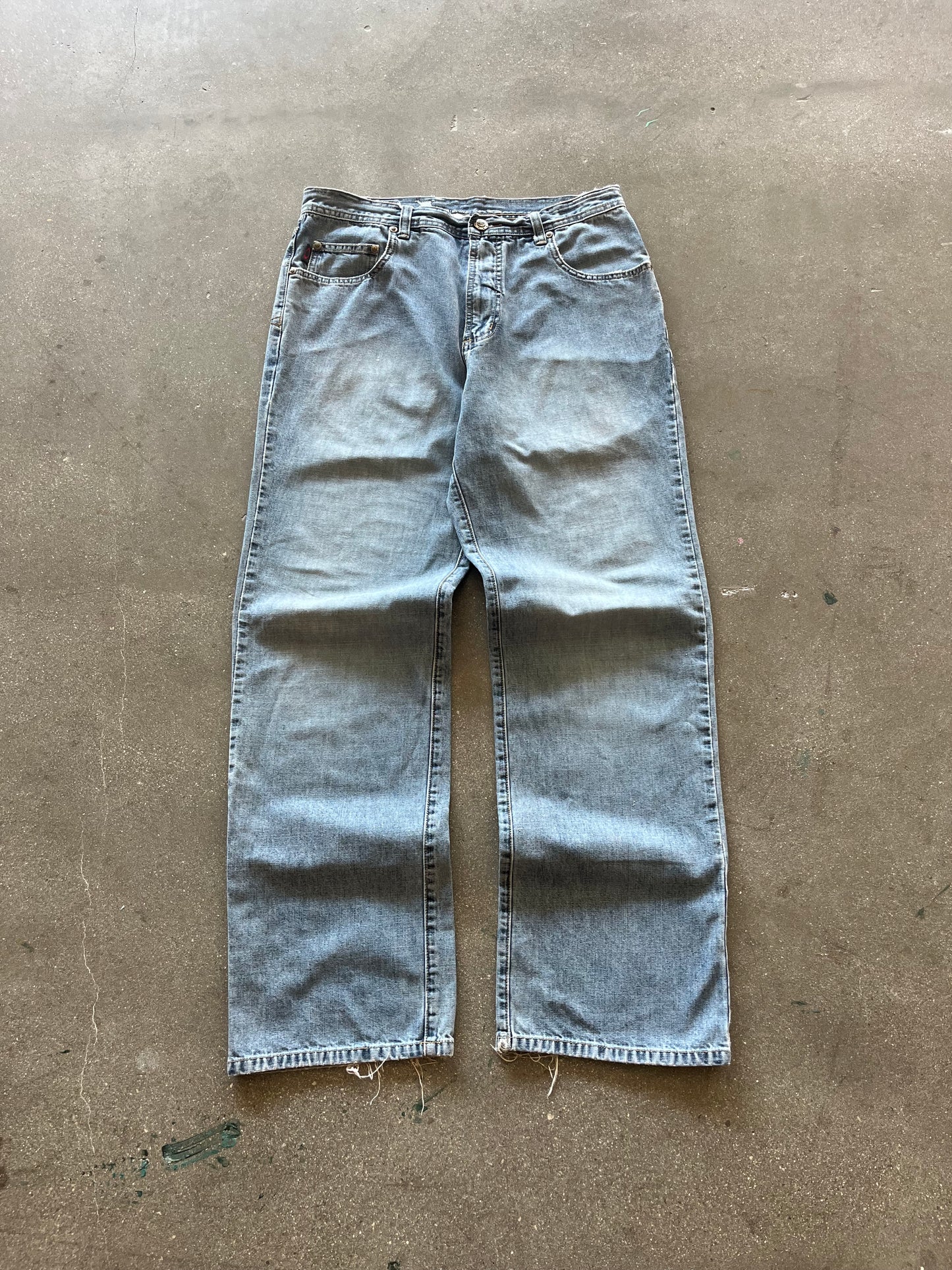 2000’S OAKLEY INDUSTRIAL LIGHT WASH DENIM - 33
