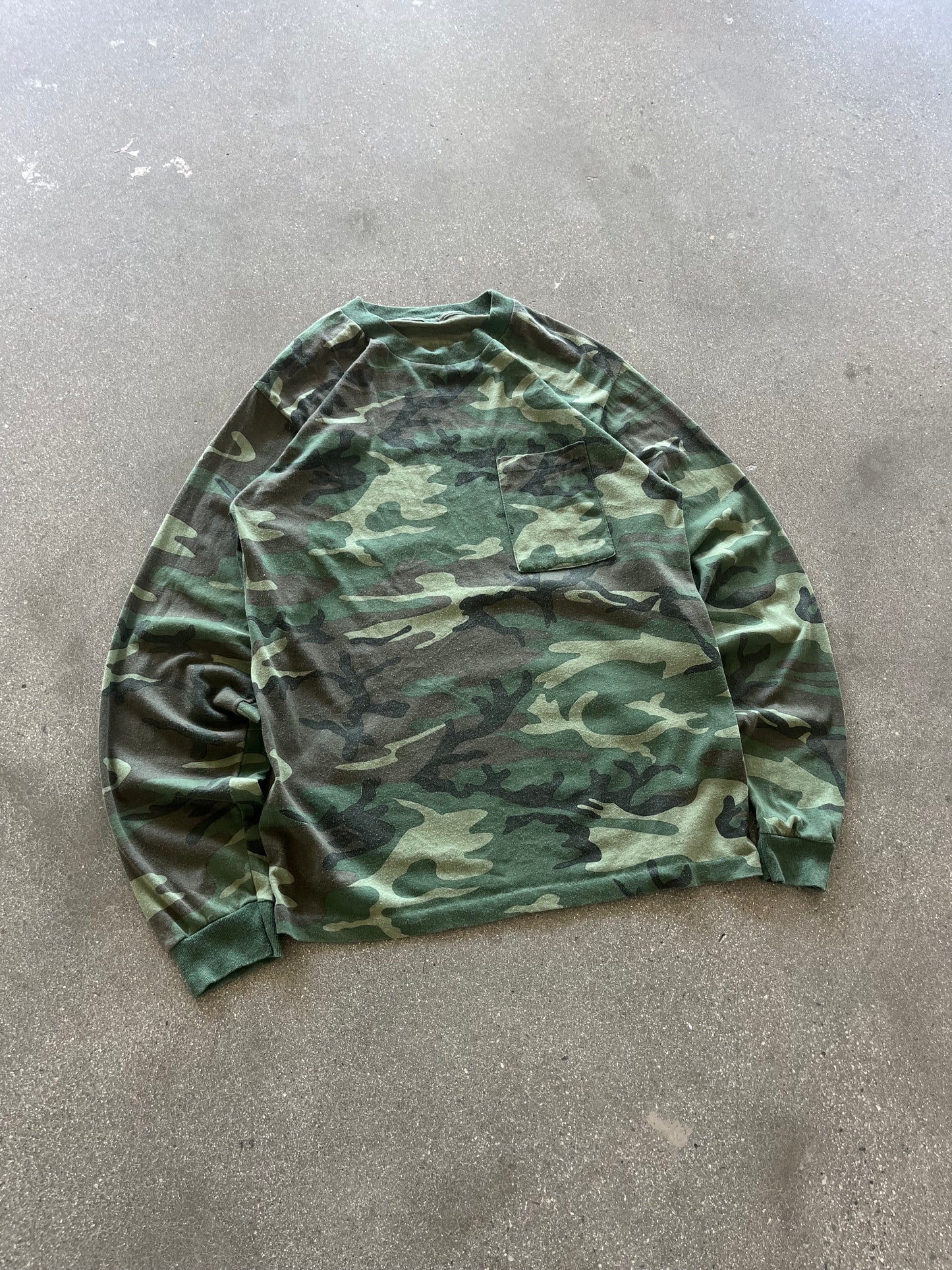 90’S ARMY CAMO POCKET LONGSLEEVE - S