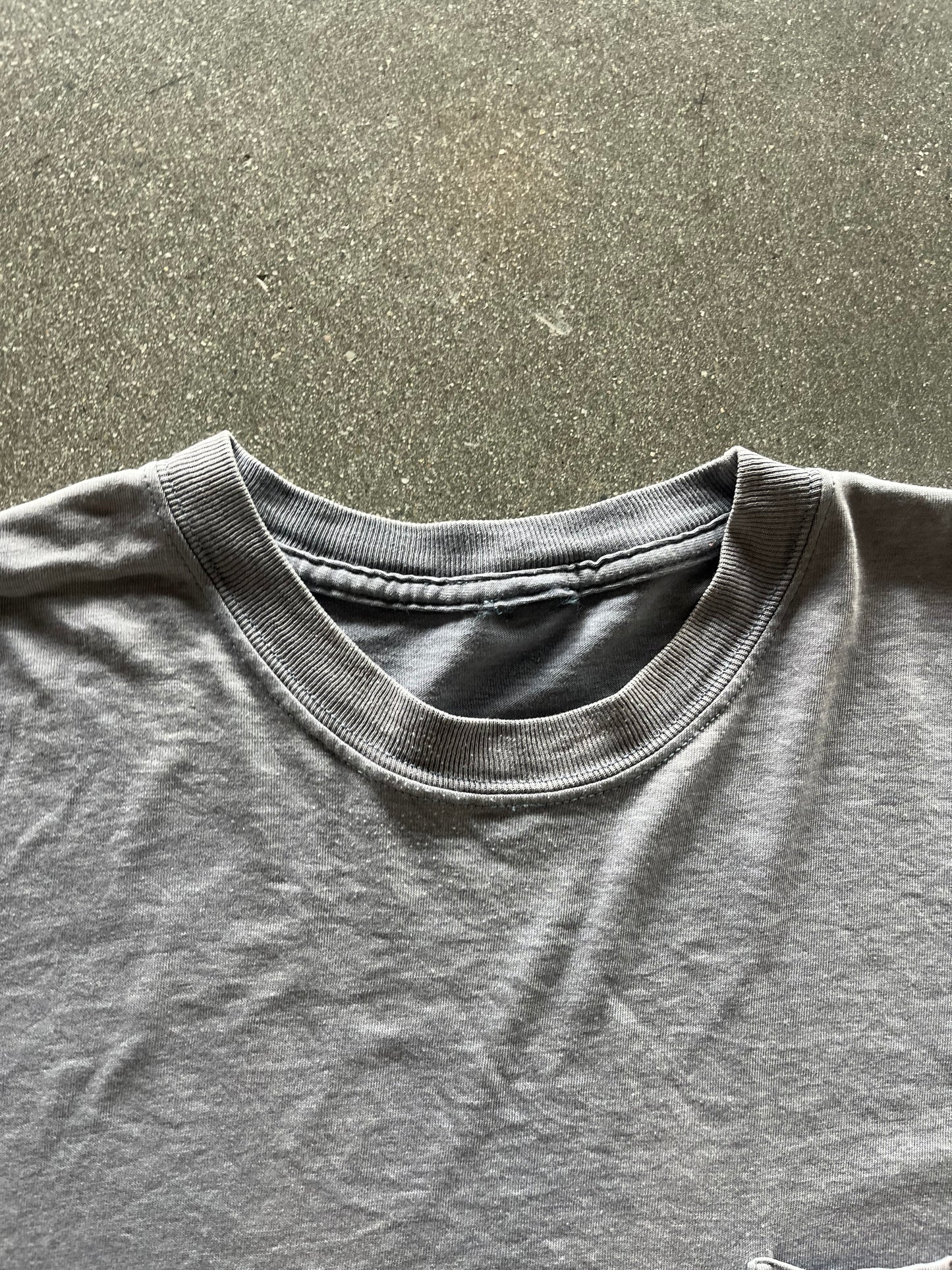 2000’S SUNFADED GRAY POCKET TEE - XL