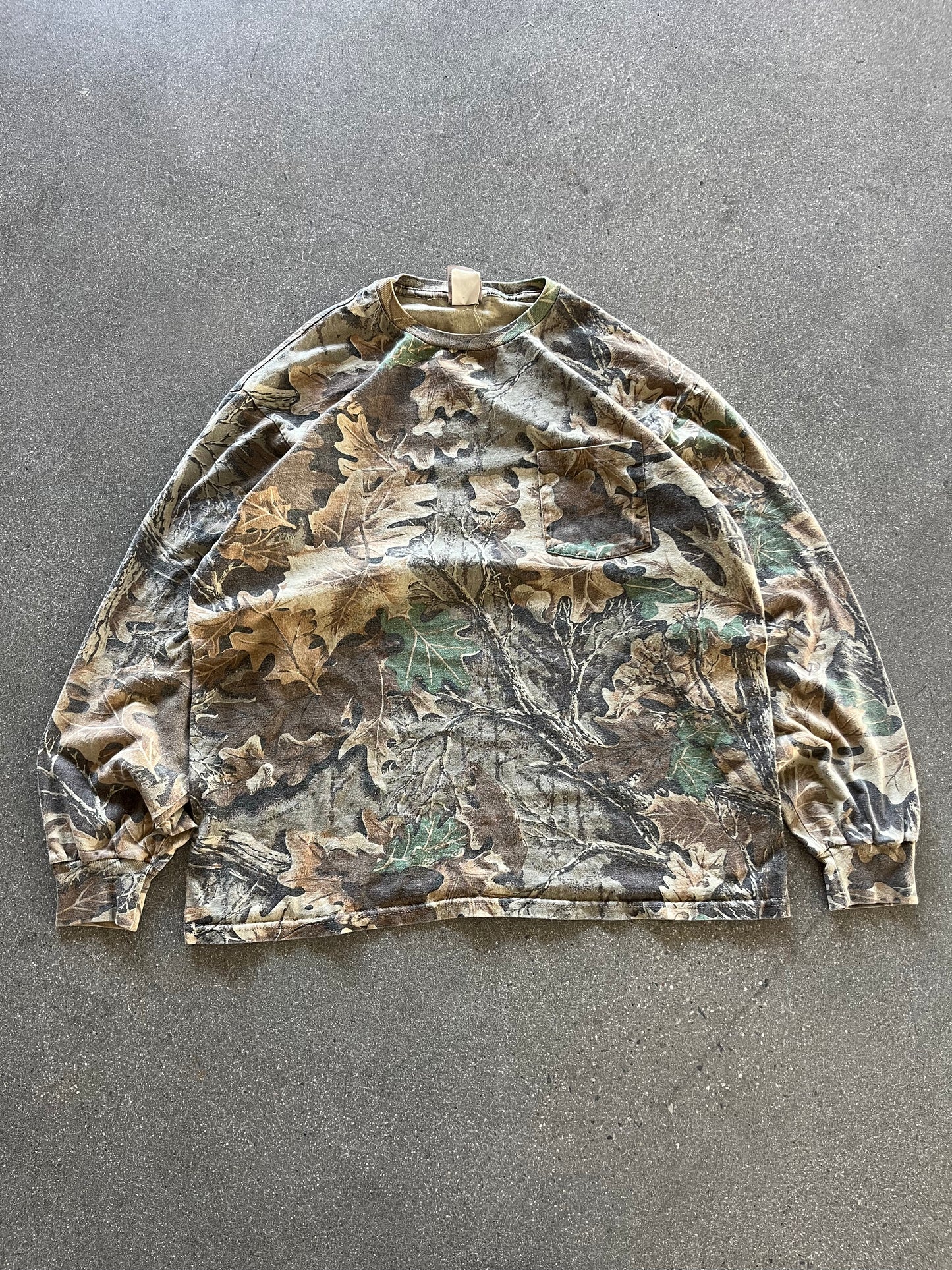 90’S REALTREE CAMO POCKET LONGSLEEVE - BOXY L