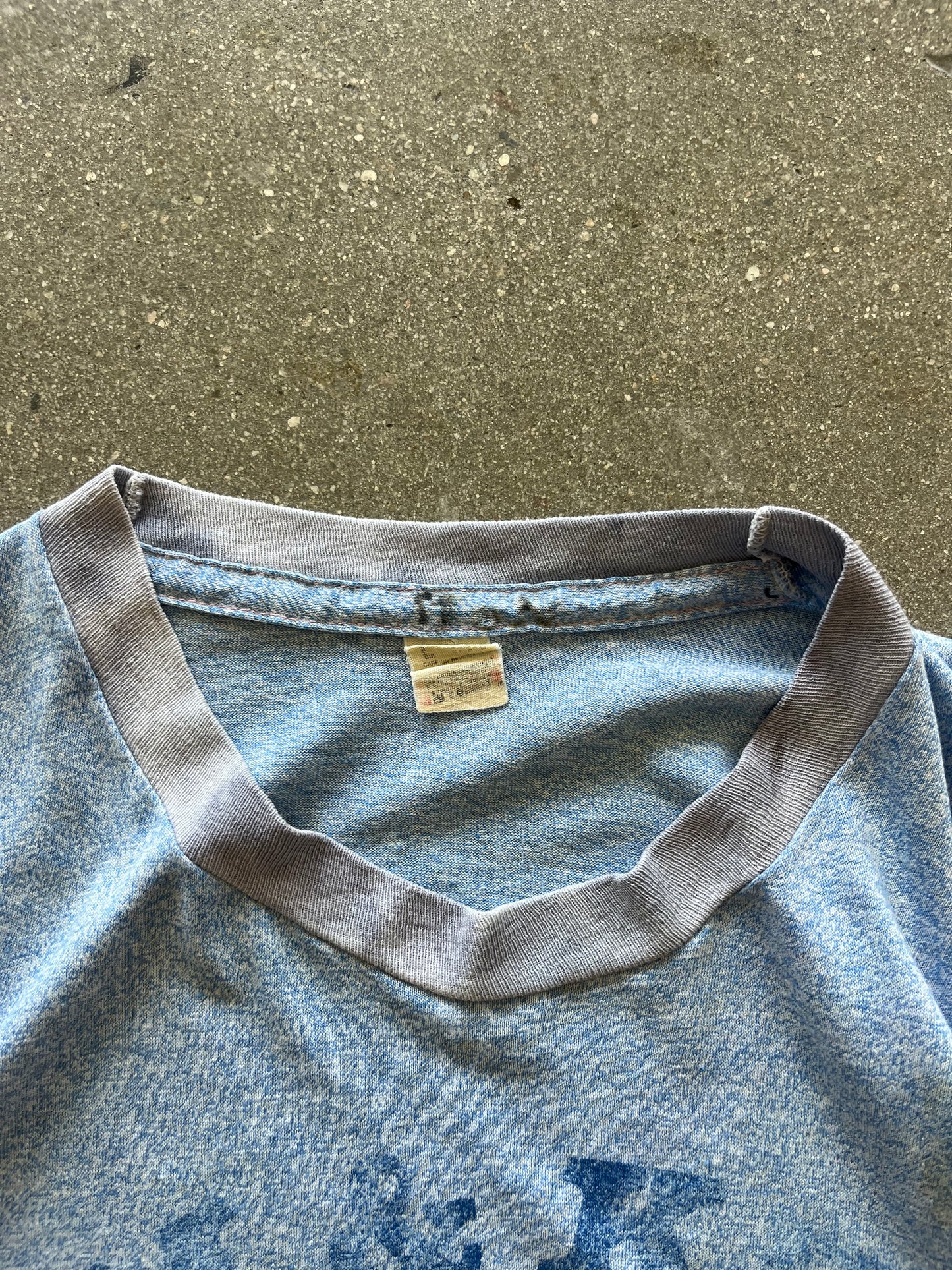80’S FADED BLUE “BUM & KEI’S” RINGER TEE - M