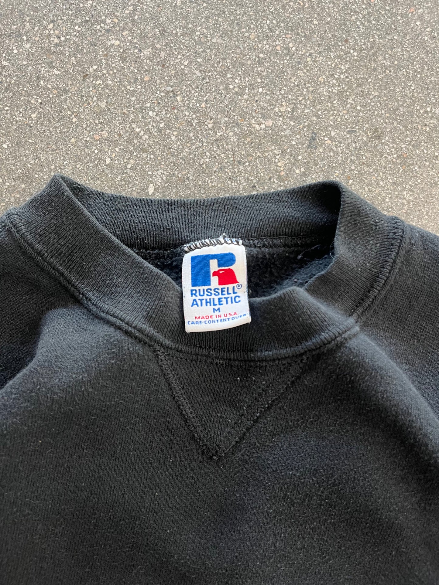 90’S BLACK RUSSELL ATHLETIC CREWNECK - BOXY M
