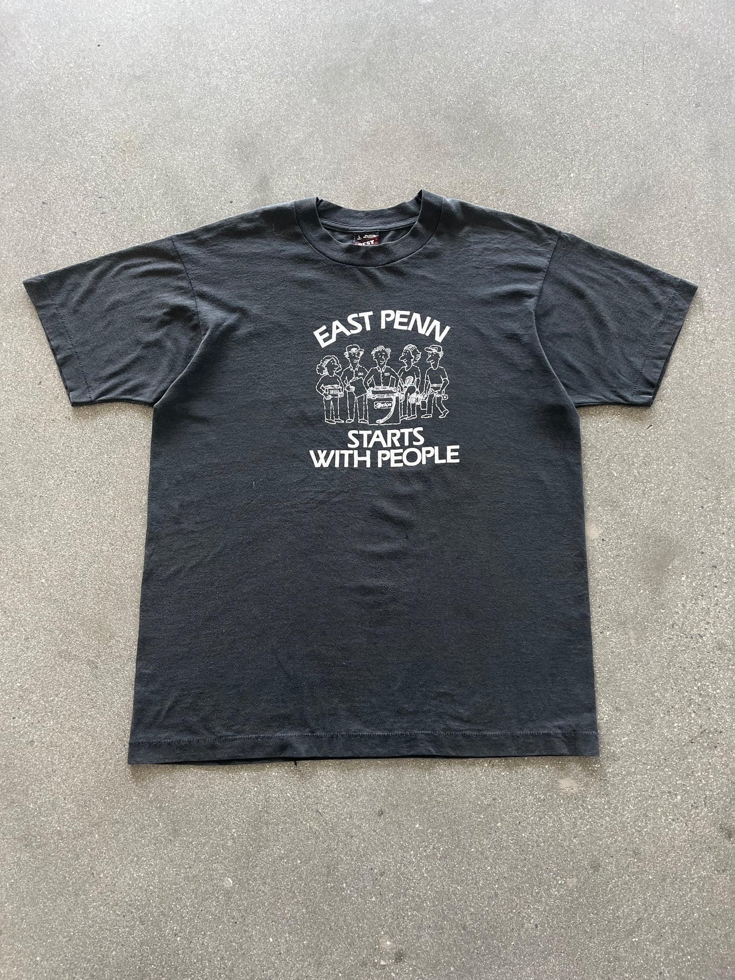 90’S BLACK “EAST PENN” TEE - L