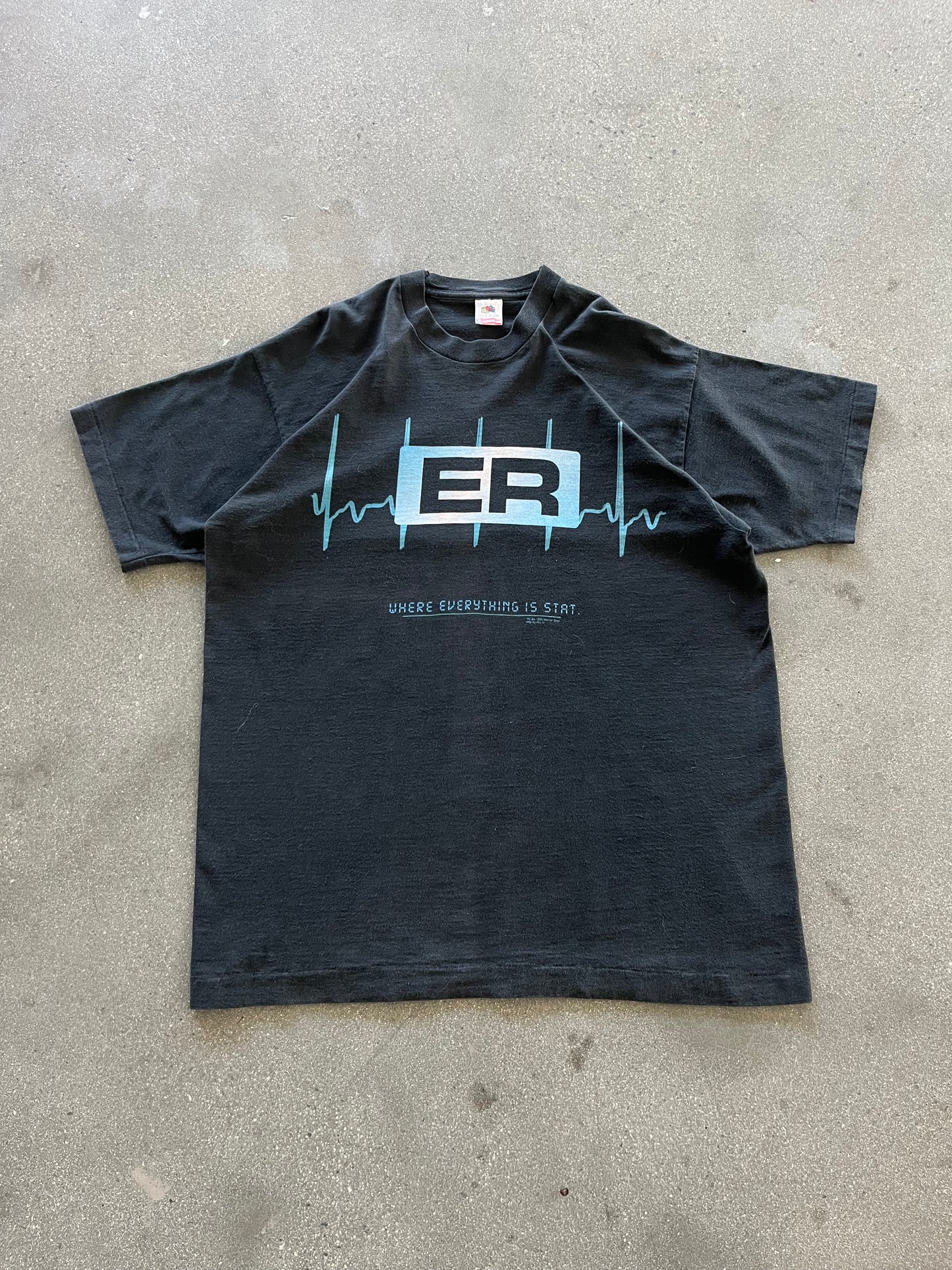 90’S ER “WHERE EVERYTHING IS STAT” TEE - XL