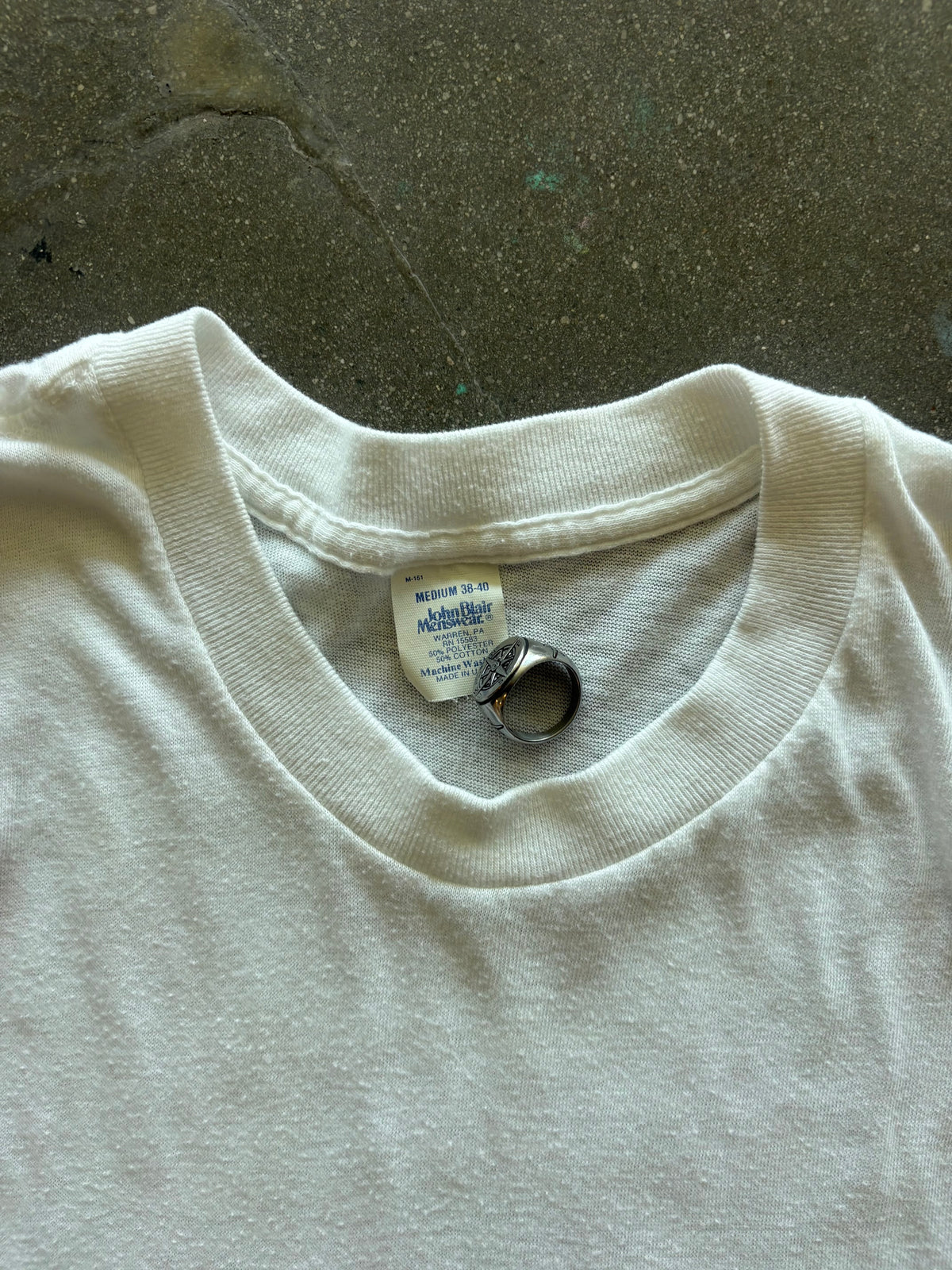 80’S WHITE SINGLE STITCHED 50/50 BLANK - M