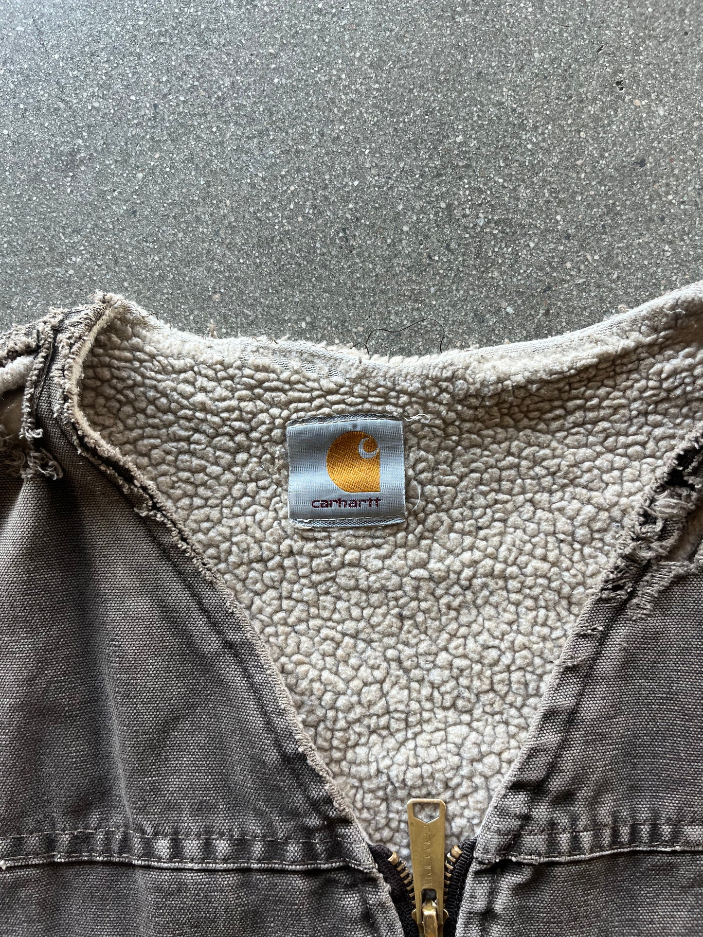 90’S FADED BROWN CARHARTT VEST - BOXY L