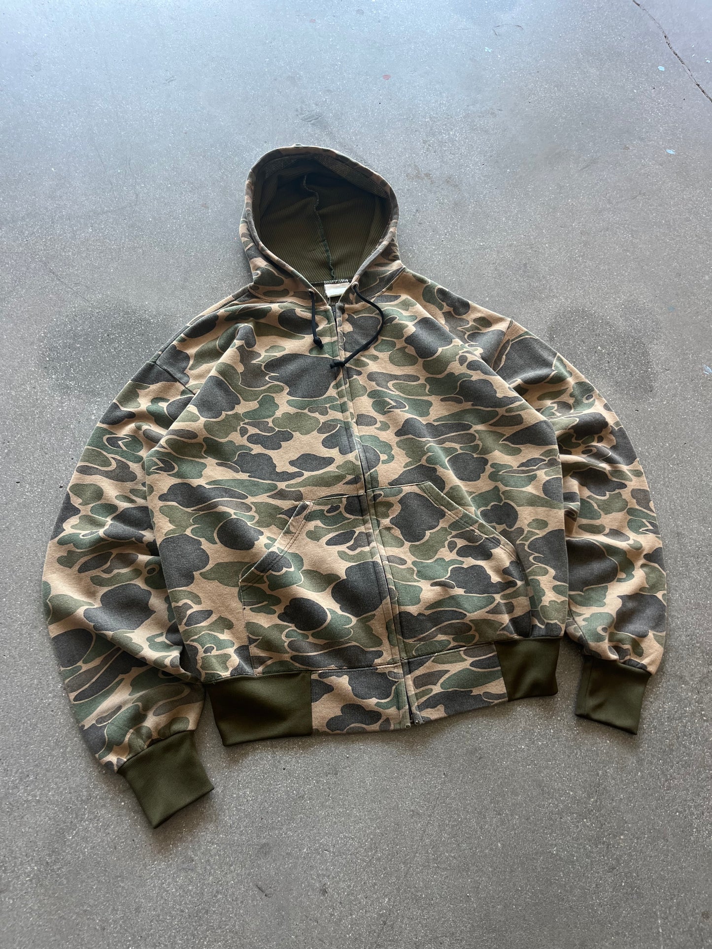 90’S CAMO FULL ZIP UP HOODIE - BOXY L