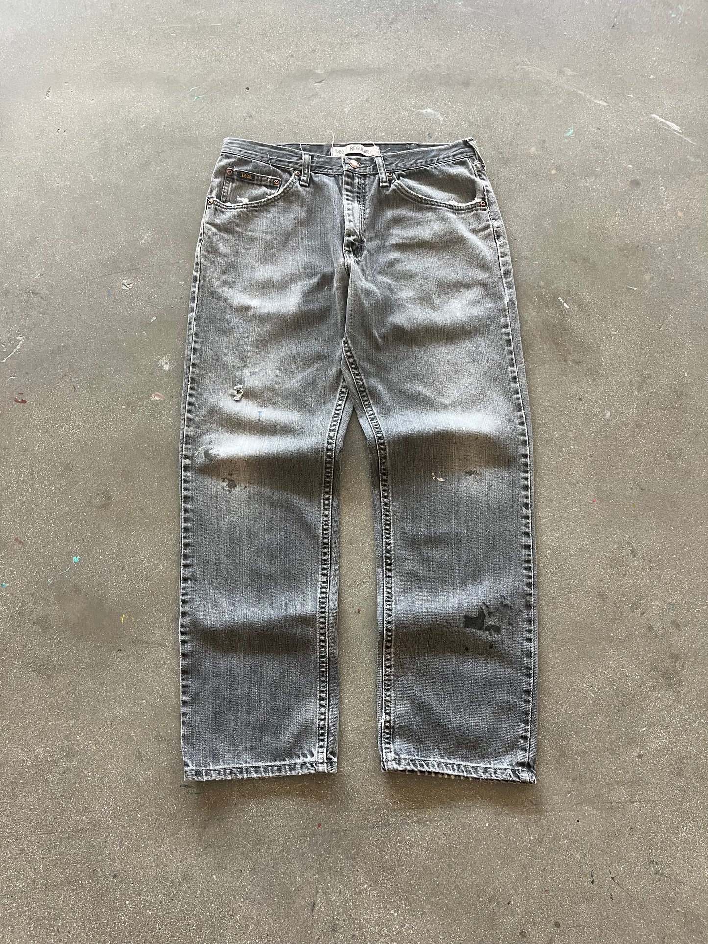 2000’S FADED CEMENT LEE’S PAINT SPLATTER DENIM - 33