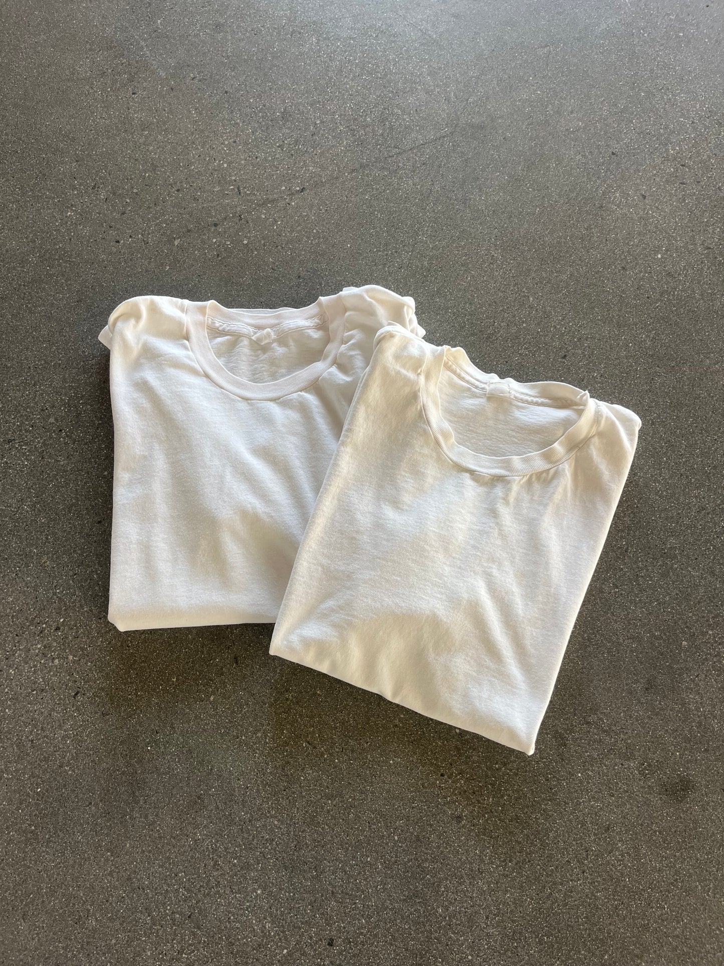 90’S WHITE BLANK SINGLE STITCH TEES (2 PACK) - L