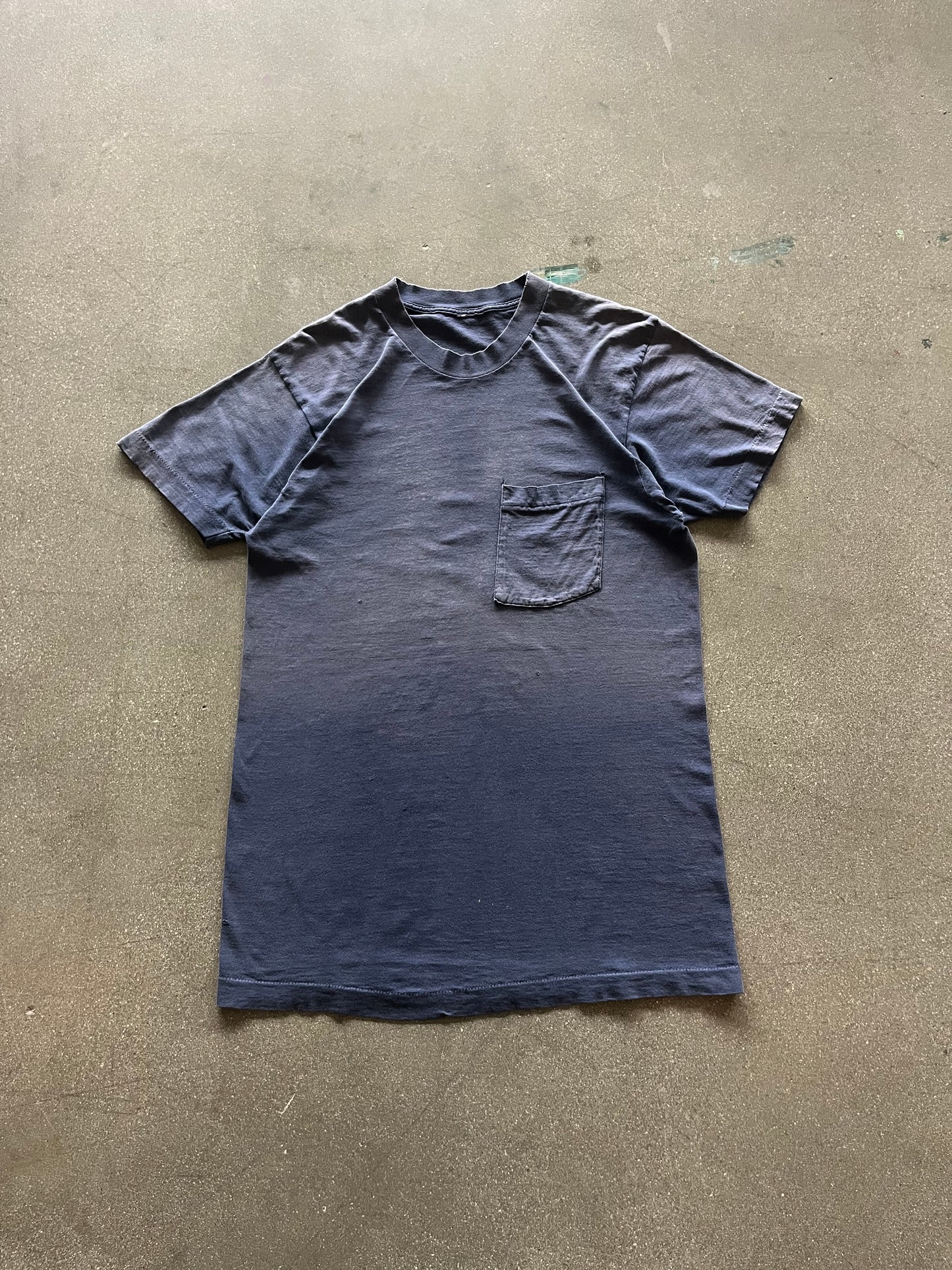 80’S SUNFADED NAVY SELVEDGE POCKET TEE - L