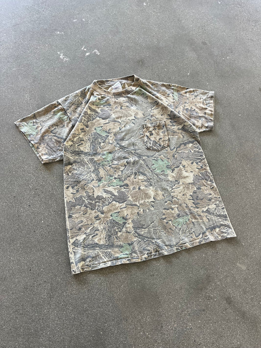 90’S REALTREE CAMO POCKET TEE - XL
