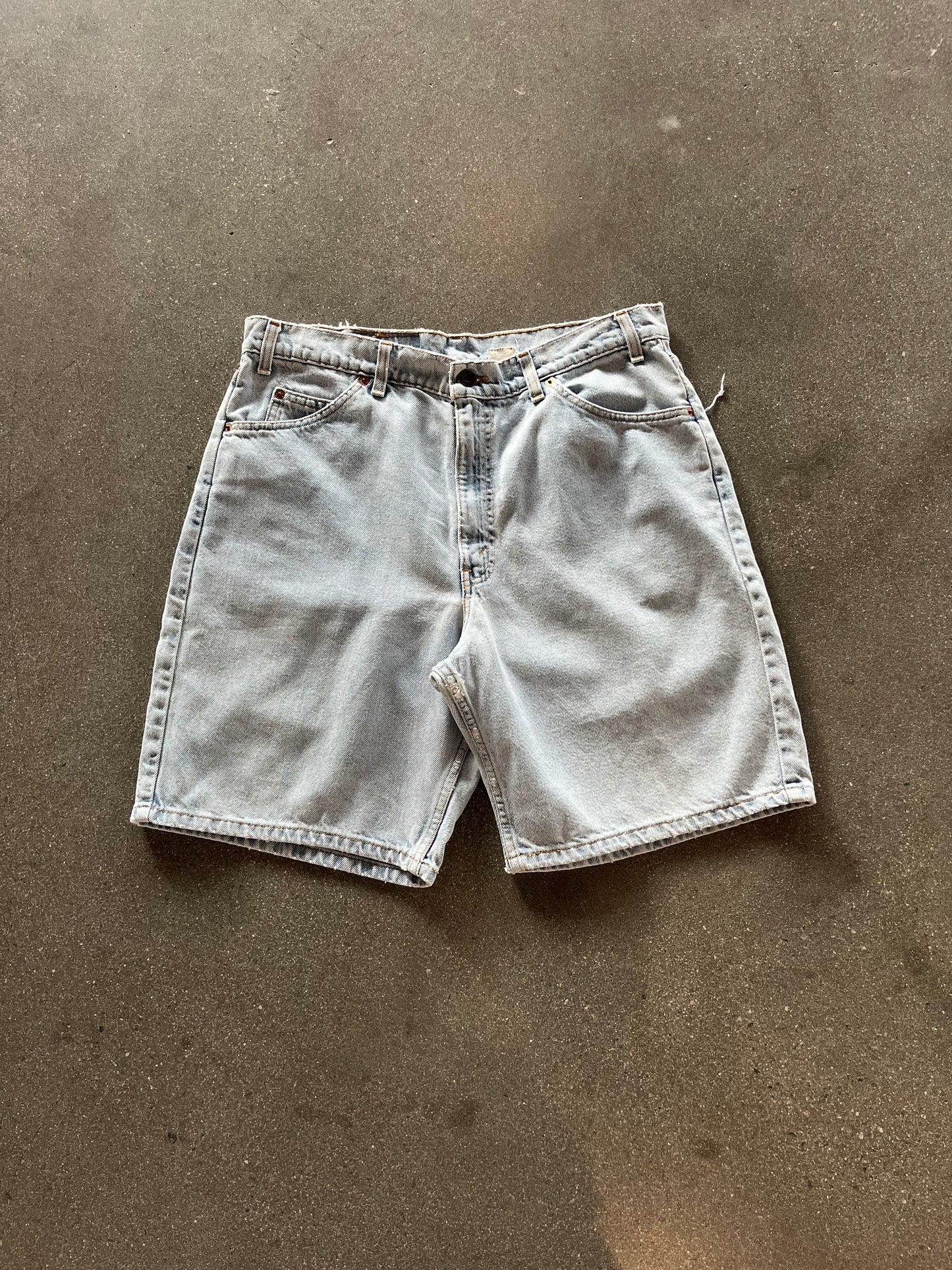 90’S ORANGE TAB BAGGY LEVI’S 550 JORTS - 36