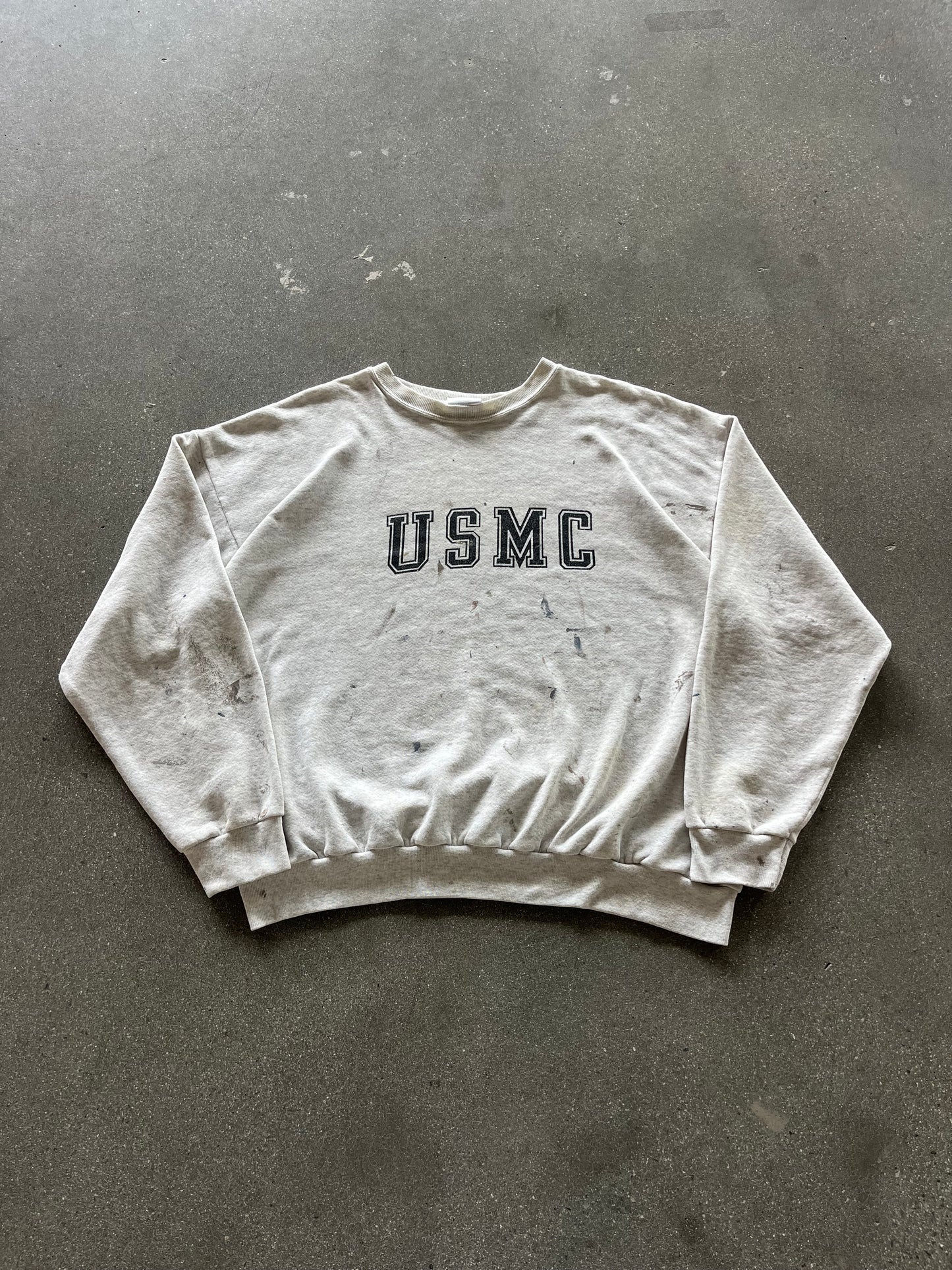 90’S PAINT SPLATTERED HEATHER GRAY “USMC” CREWNECK - BOXY XL