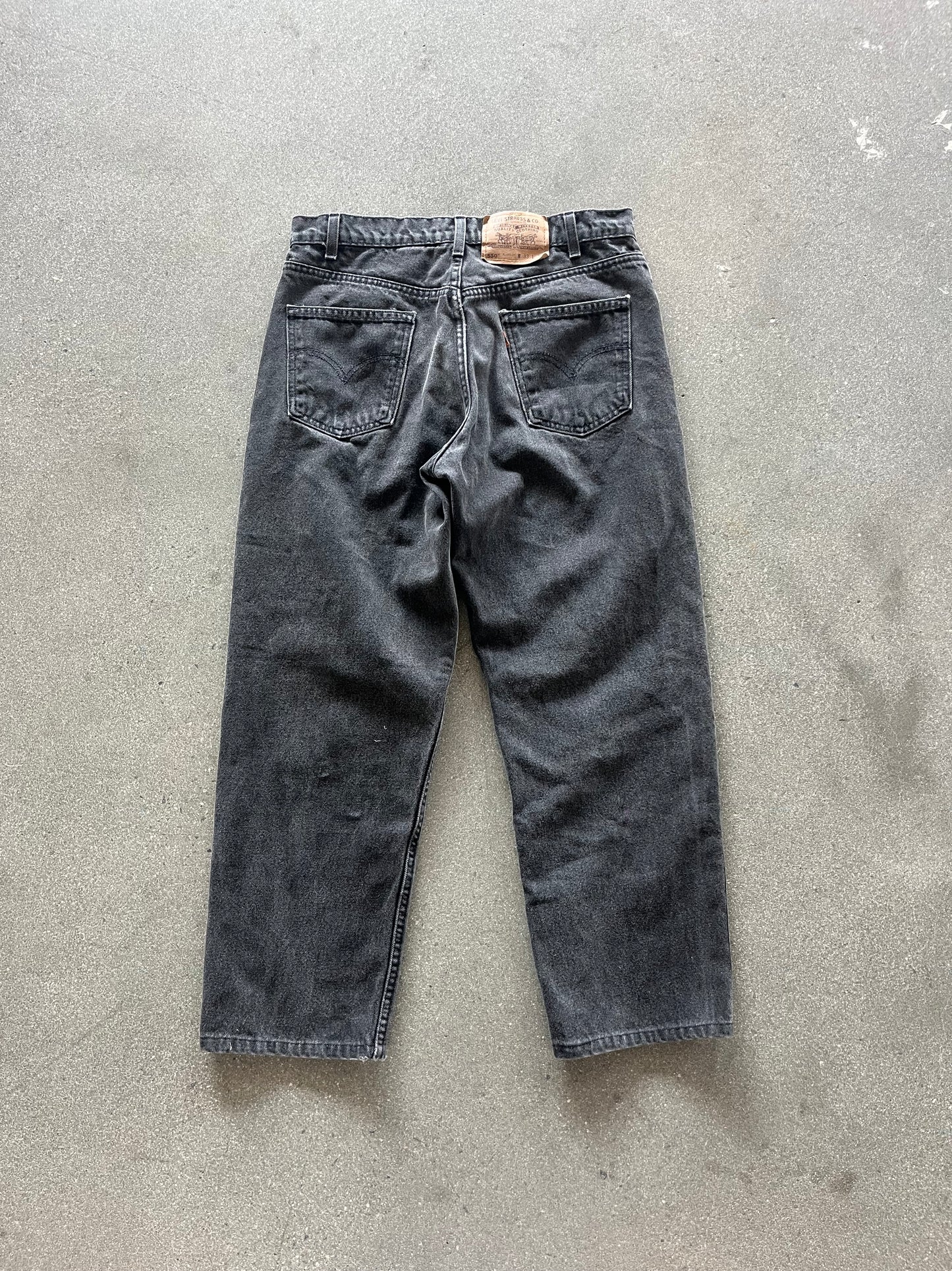 90’S FADED ORANGE TAB LEVI’s 550 PANTS - 33