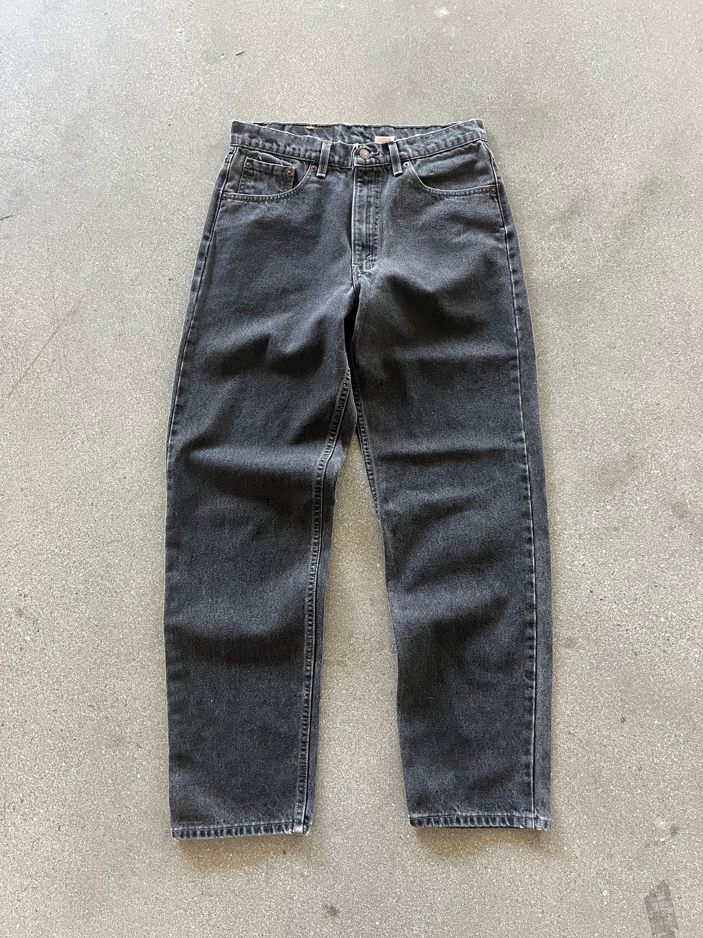 90’S FADED BLACK 550 LEVI’S - 33