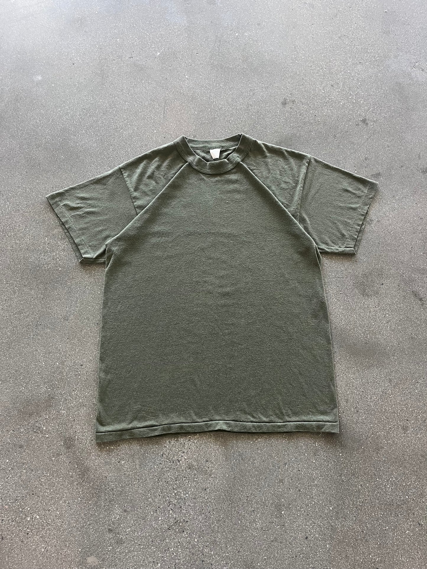 80’S MILITARY GREEN BLANK TEE - L