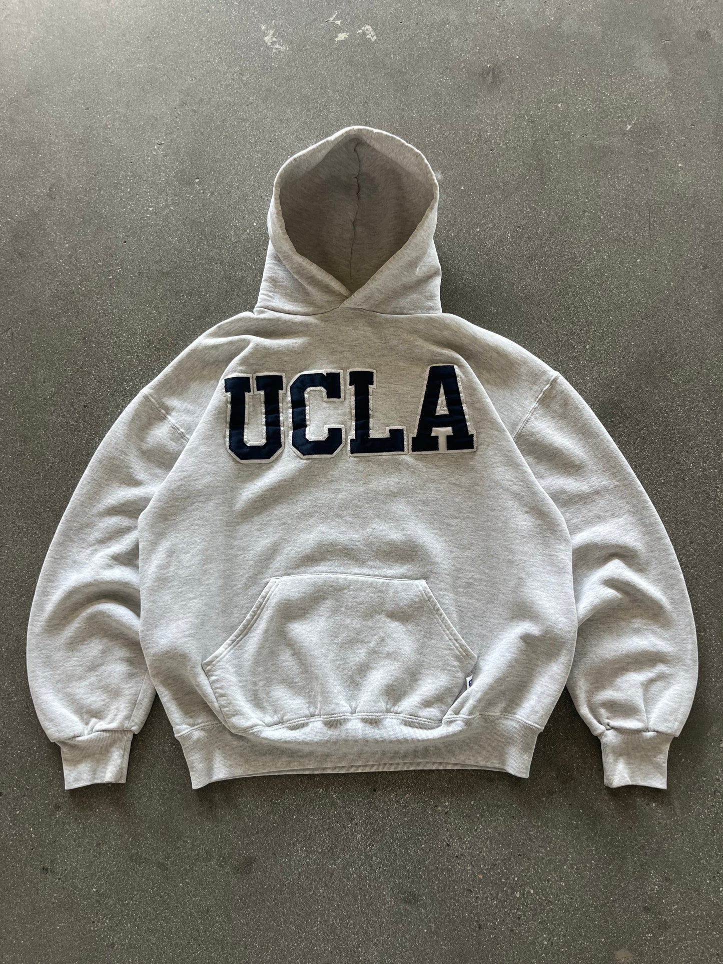 90’S HEATHER GRAY “UCLA” RUSSELL ATHLETIC HOODIE - BOXY L/XL