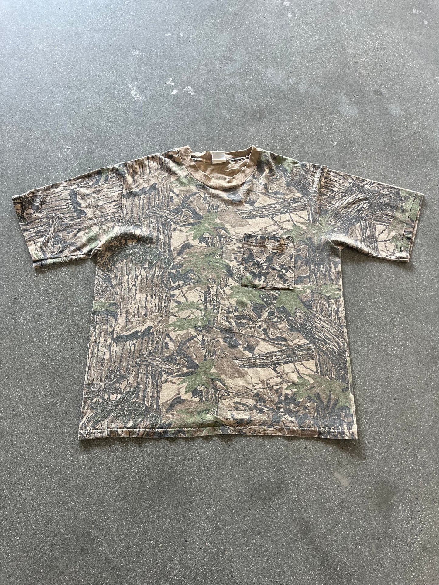 90’S REALTREE CAMO POCKET TEE - BOXY L