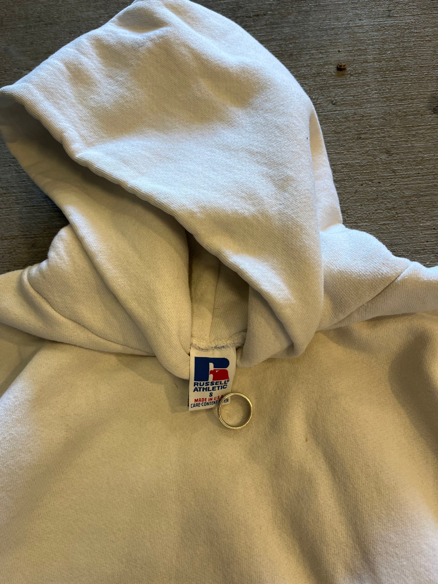 90’S WHITE RUSSELL ATHLETIC HOODIE - BOXY S