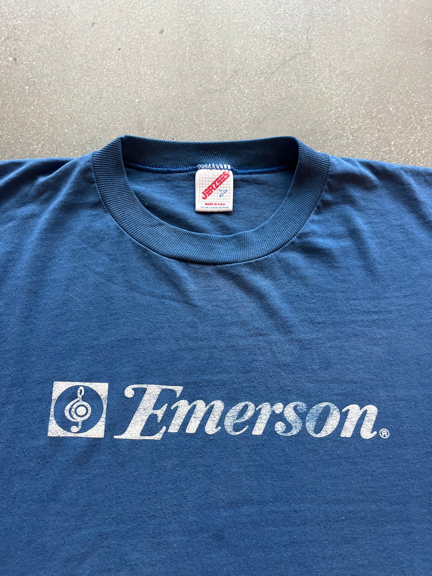 90’S FADED “EMERSON” TEE - L