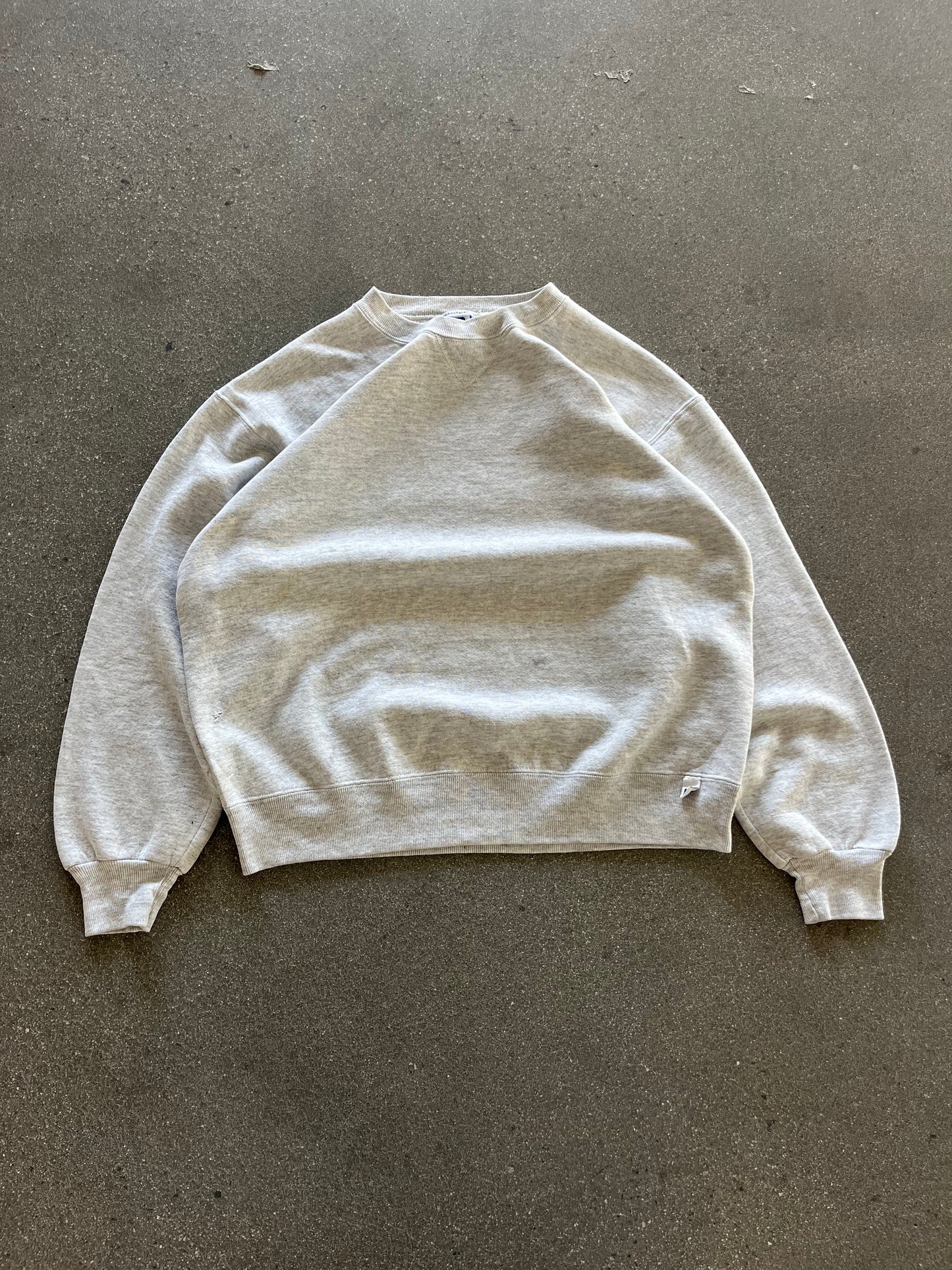 90’S GRAY RUSSELL ATHLETIC CREWNECK - BOXY M/L