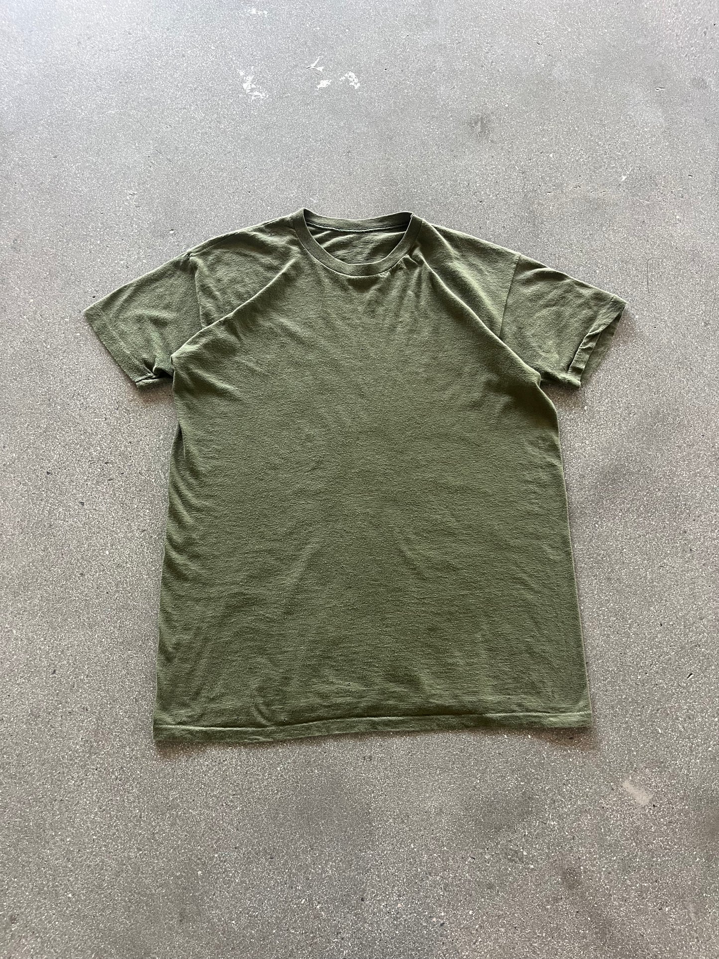 80’S MILITARY GREEN BLANK TEE - L/XL