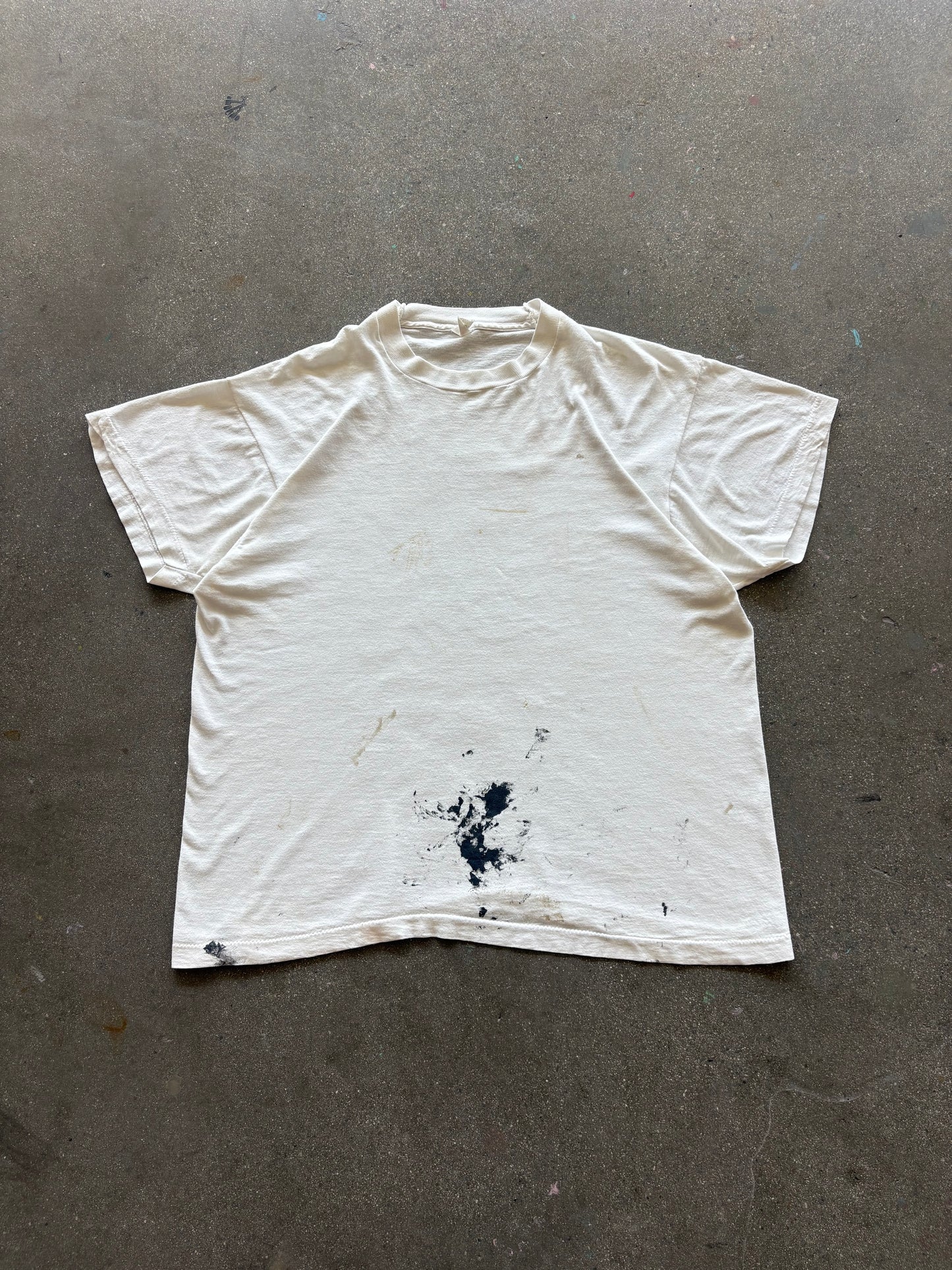 80’S PAINT SPLATTERED FRUIT OF THE LOOM BLANK - L
