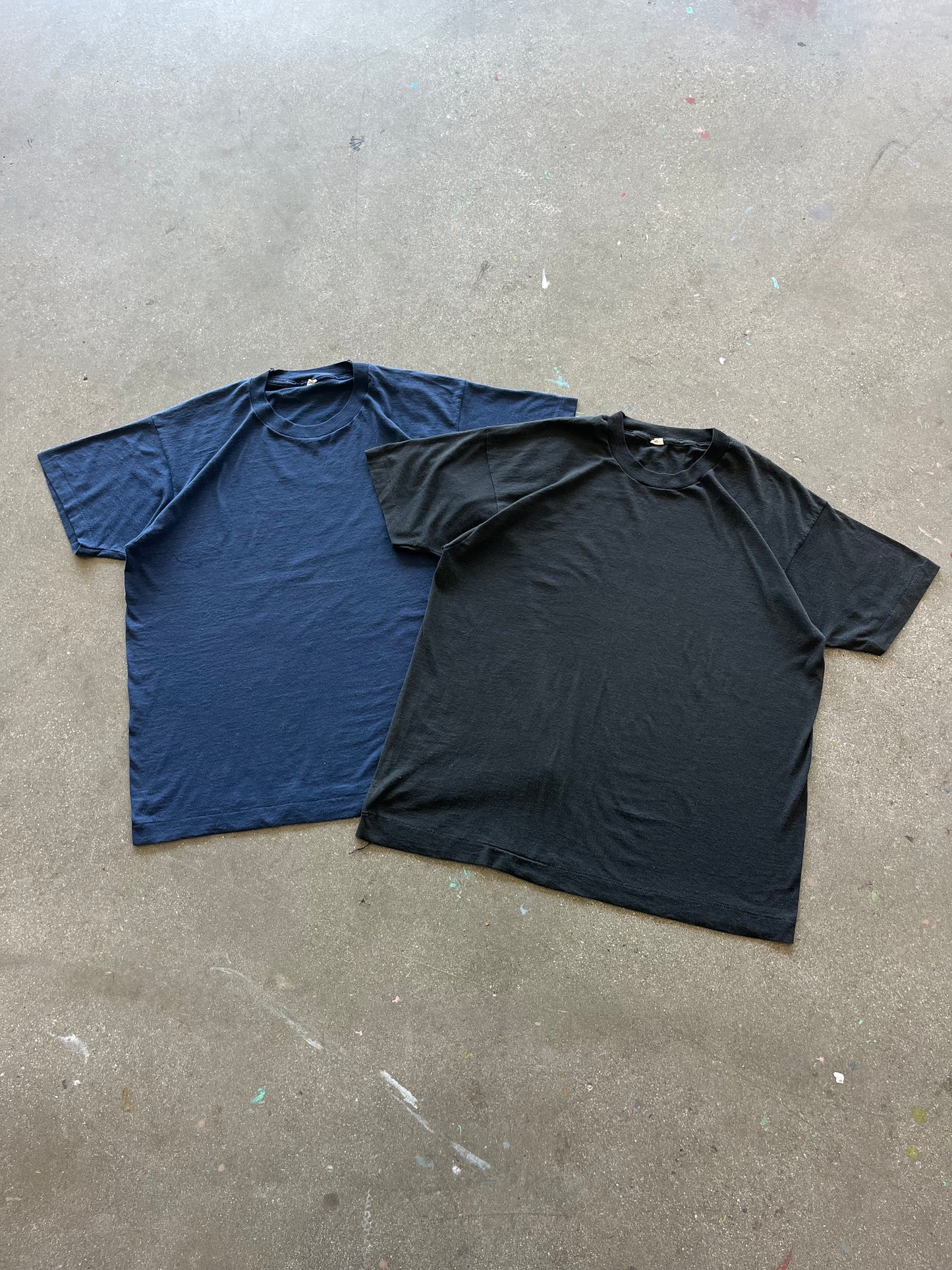 90’S FADED BLACK AND NAVY BLANK (2 PACK) - L