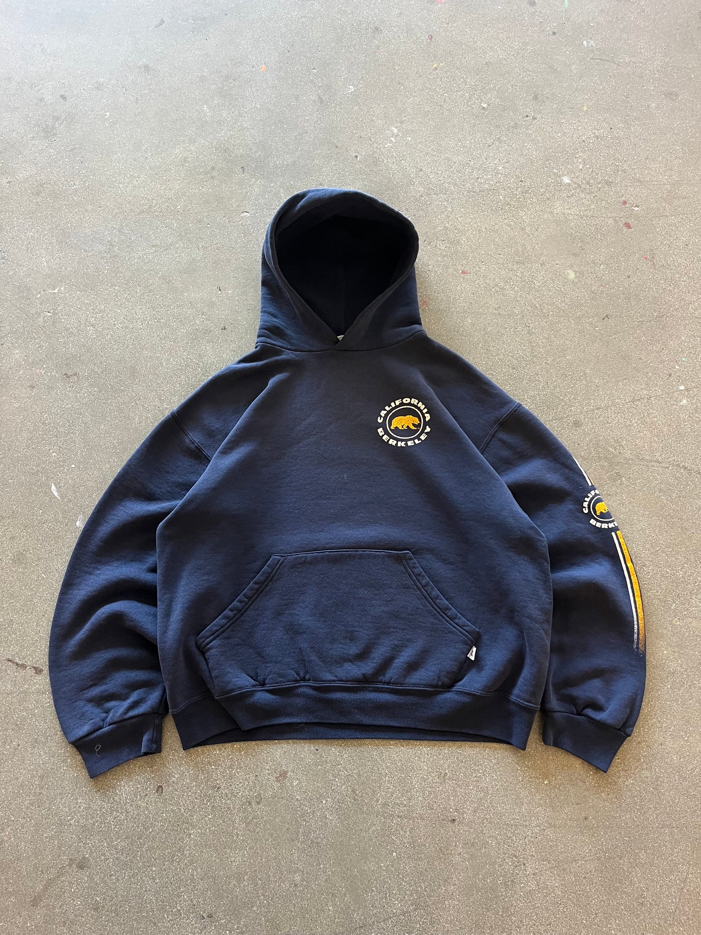 90’S NAVY “BERKELEY” RUSSELL ATHLETIC HOODIE - BOXY M/L