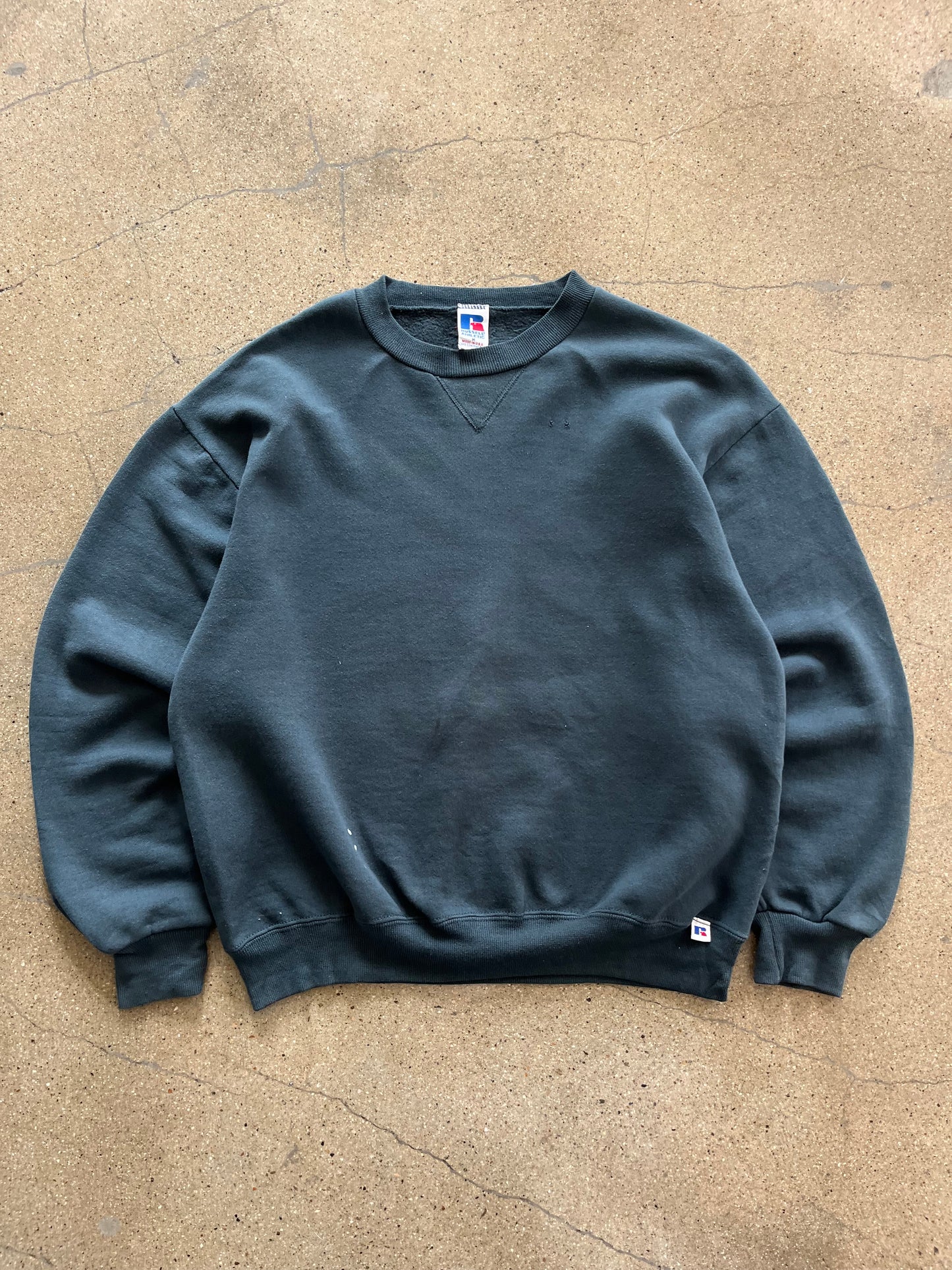 90’S PINE GREEN RUSSELL ATHLETIC CREWNECK - BOXY M