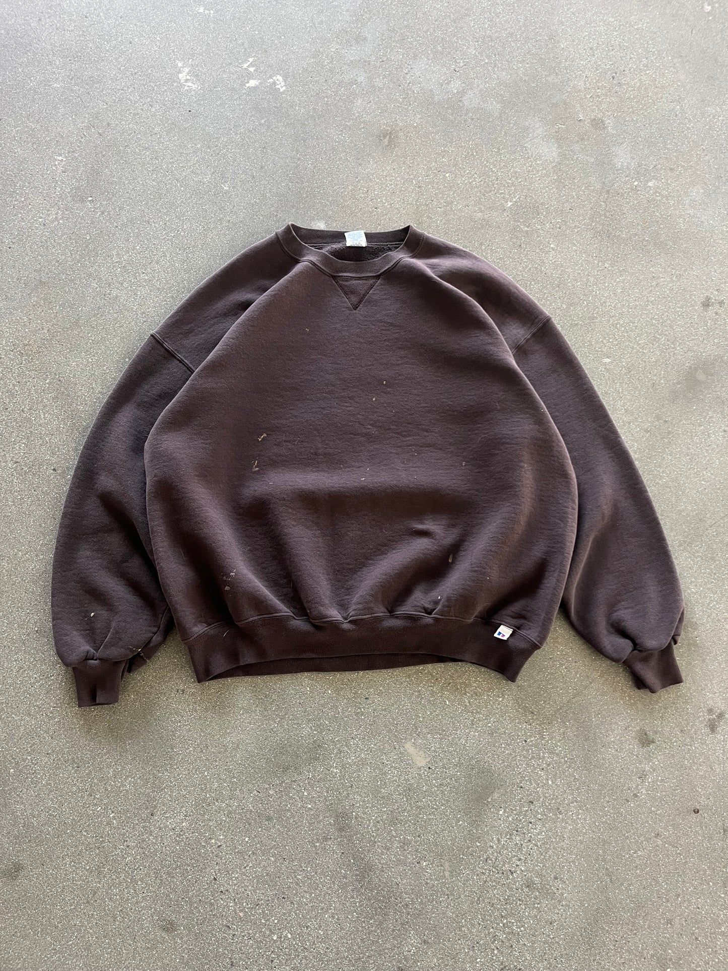90’S CHOCOLATE BROWN RUSSELL CREWNECK - BOXY XL/XXL