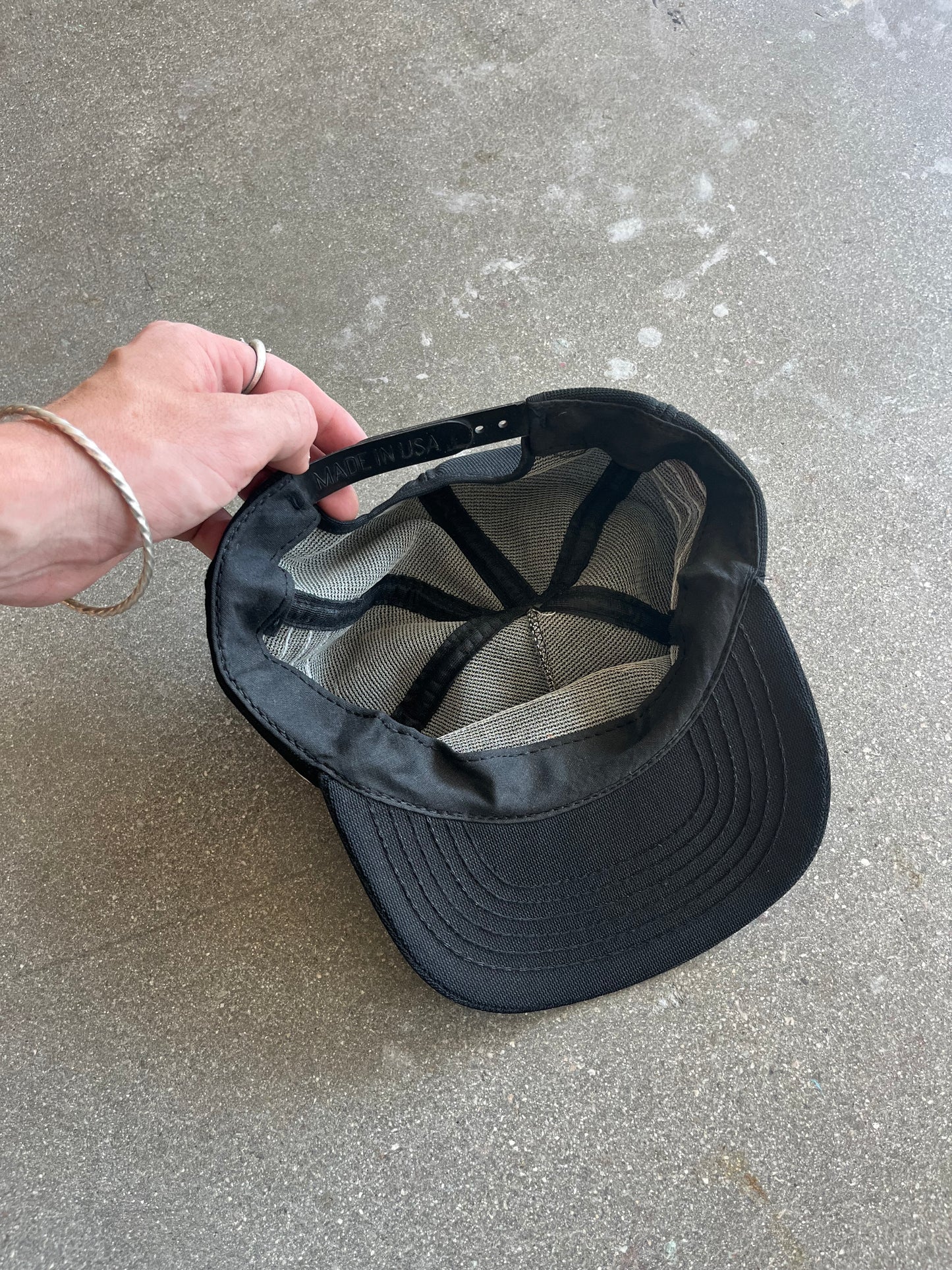 90’S LATONA “TRUCKING & EXCAVATING” TRUCKER HAT - ONE SIZE