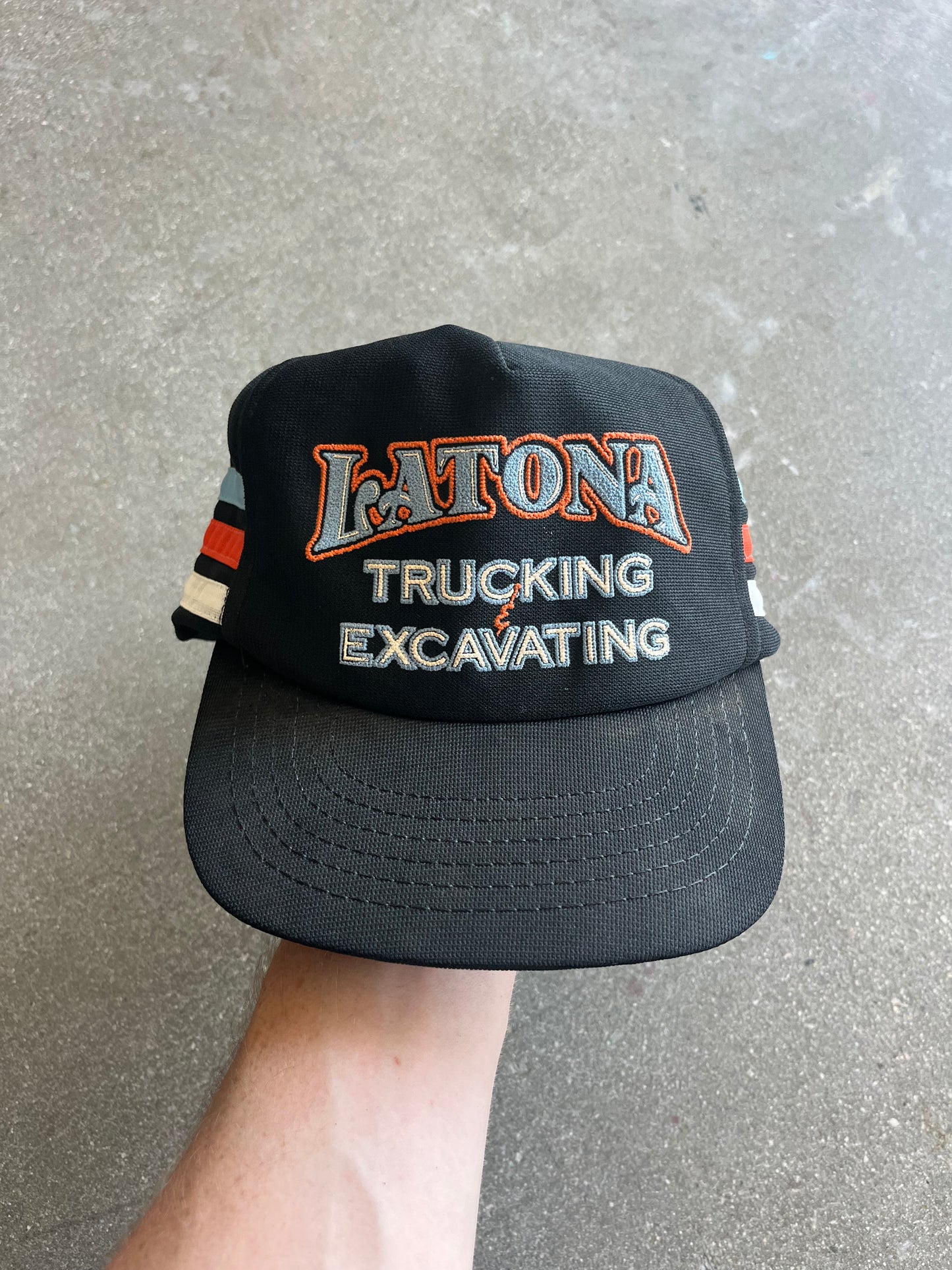 90’S LATONA “TRUCKING & EXCAVATING” TRUCKER HAT - ONE SIZE