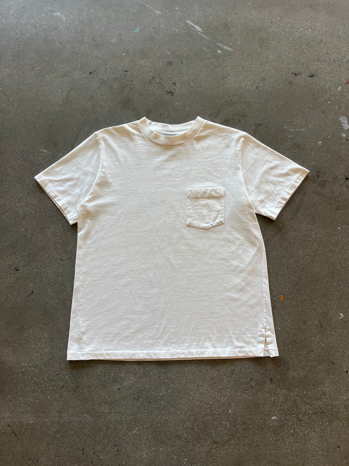 90’S WHITE LANDS END POCKET TEE - M/L