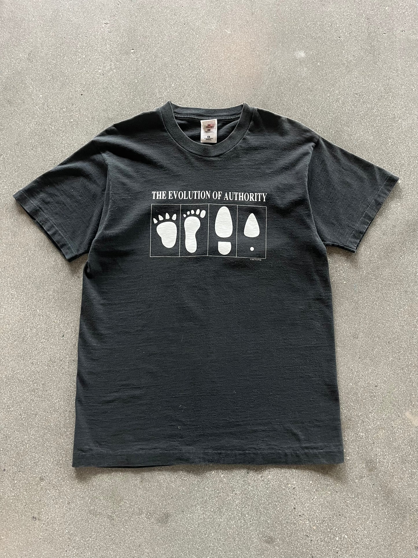 90’S “THE EVOLUTION OF AUTHORITY” TEE - L
