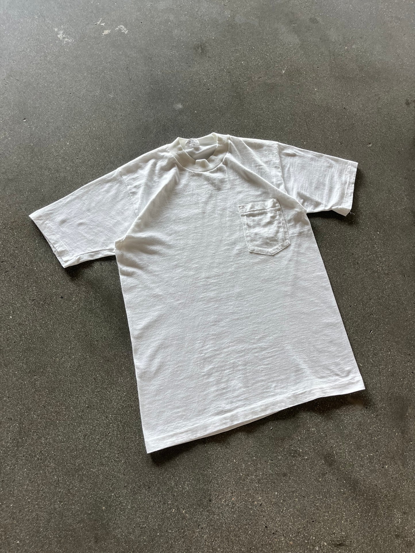 70’S WHITE SLUB SELVEDGE POCKET TEE - M