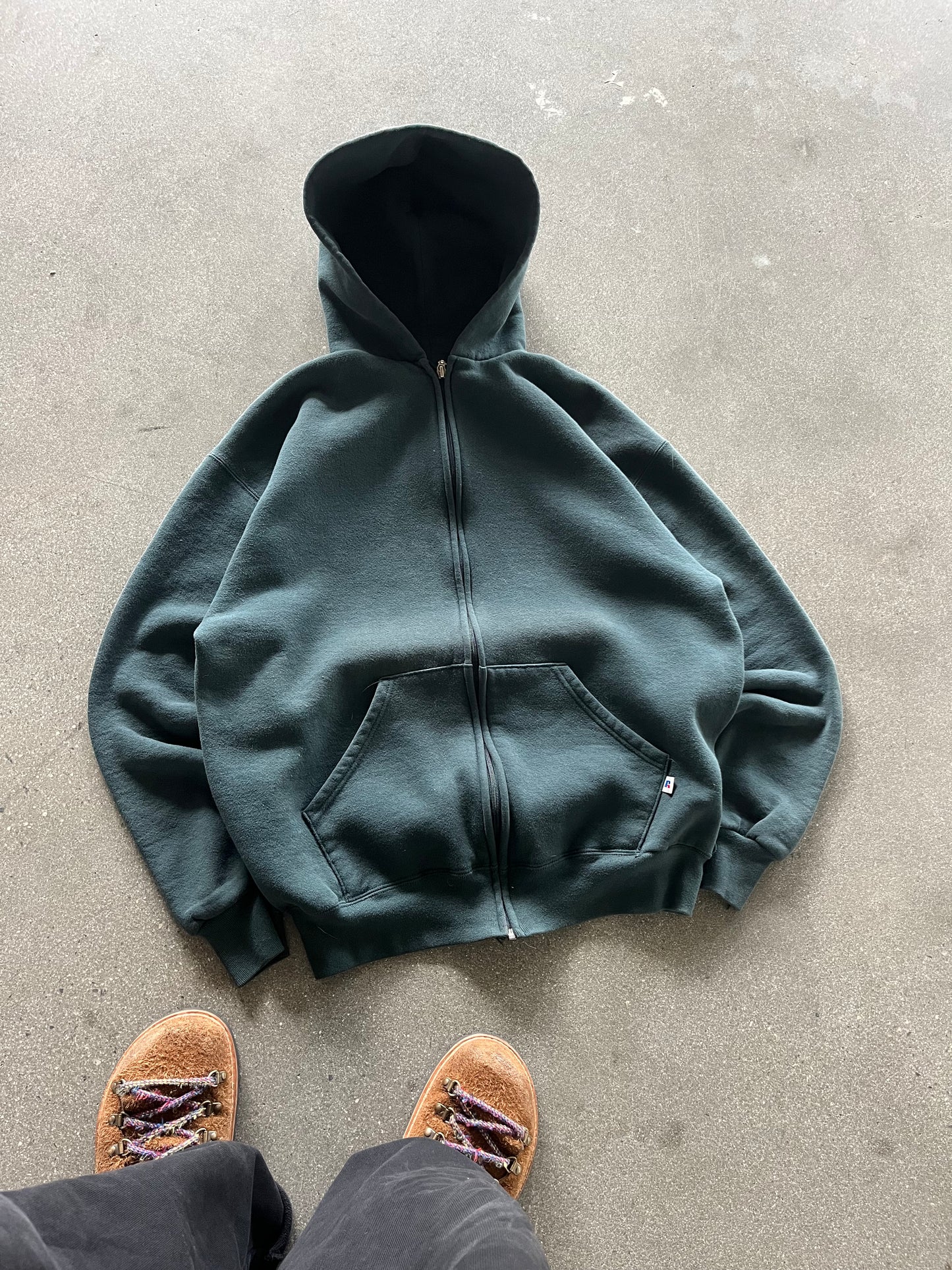 90’S HUNTER GREEN RUSSELL ZIP UP HOODIE - BOXY L