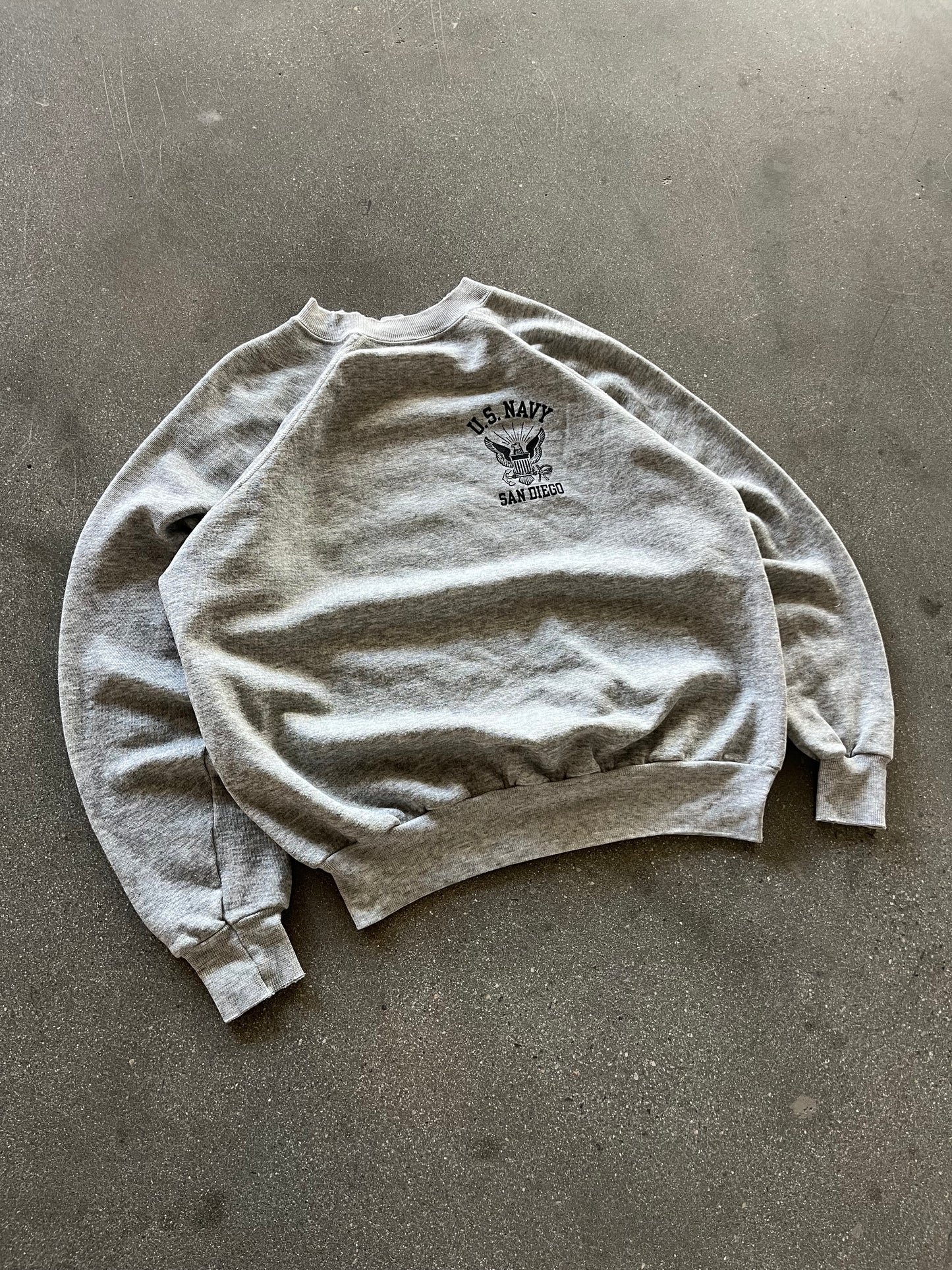 80’S RAGLAN U.S. NAVY SAN DIEGO CREWNECK - BOXY M
