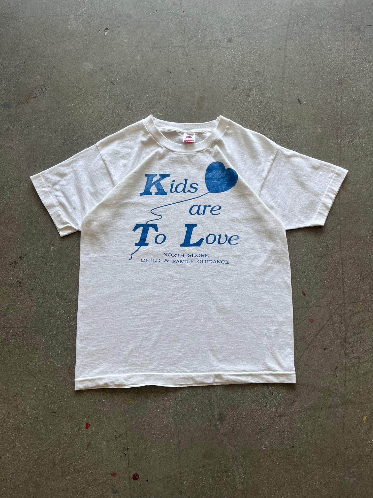 90’S “KIDS ARE TO LOVE” TEE - L