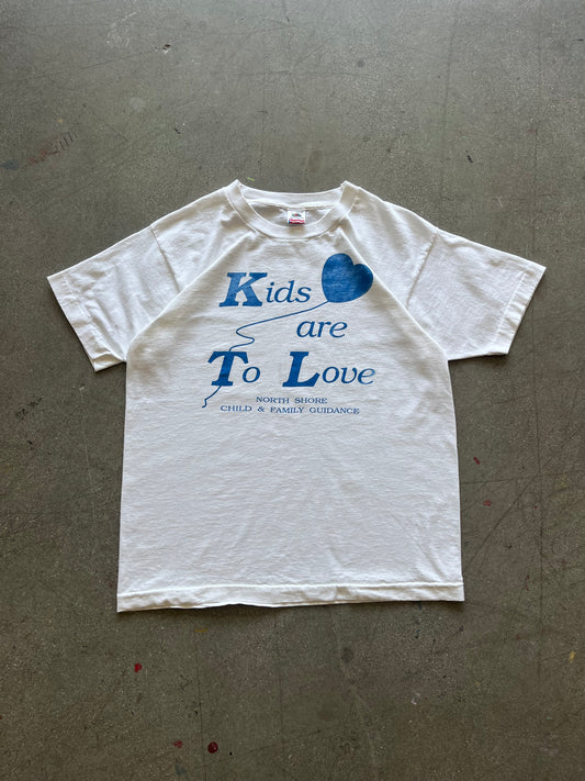 90’S “KIDS ARE TO LOVE” TEE - L