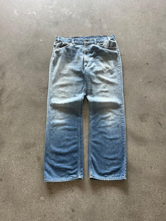 70’S LIGHT WASH ORANGE TAB BOOTCUT LEVI’S - 36