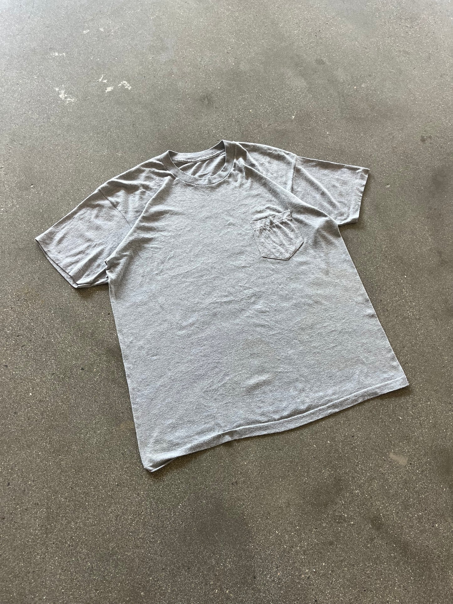90’S HEATHER GRAY POCKET TEE - L