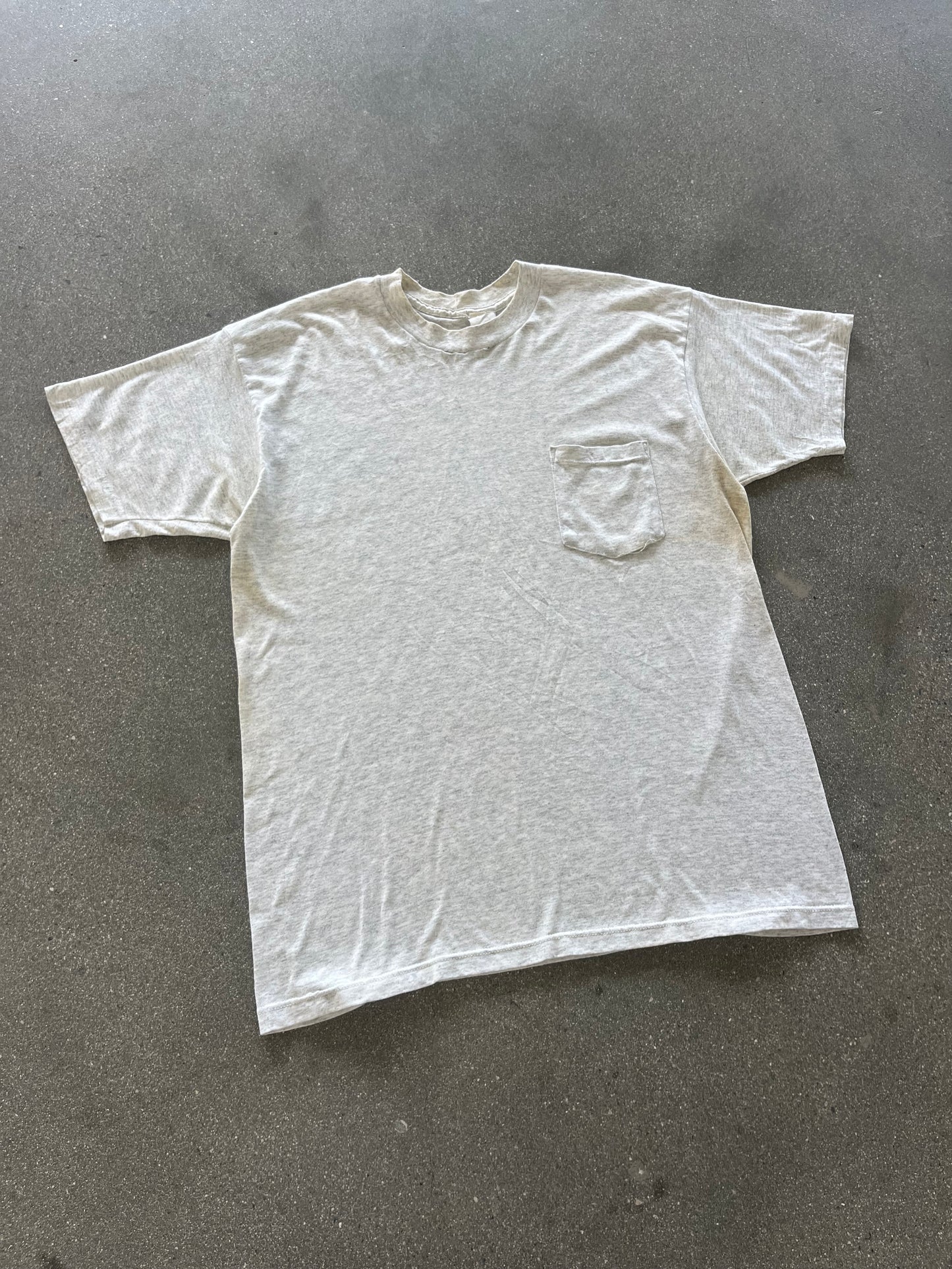 90’S HEATHER GRAY POCKET TEE - L