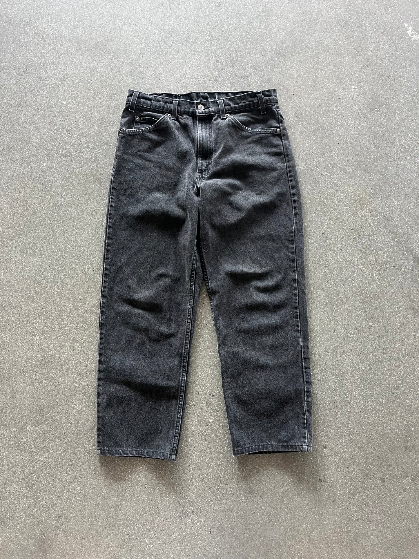 90’S FADED ORANGE TAB LEVI’s 550 PANTS - 33