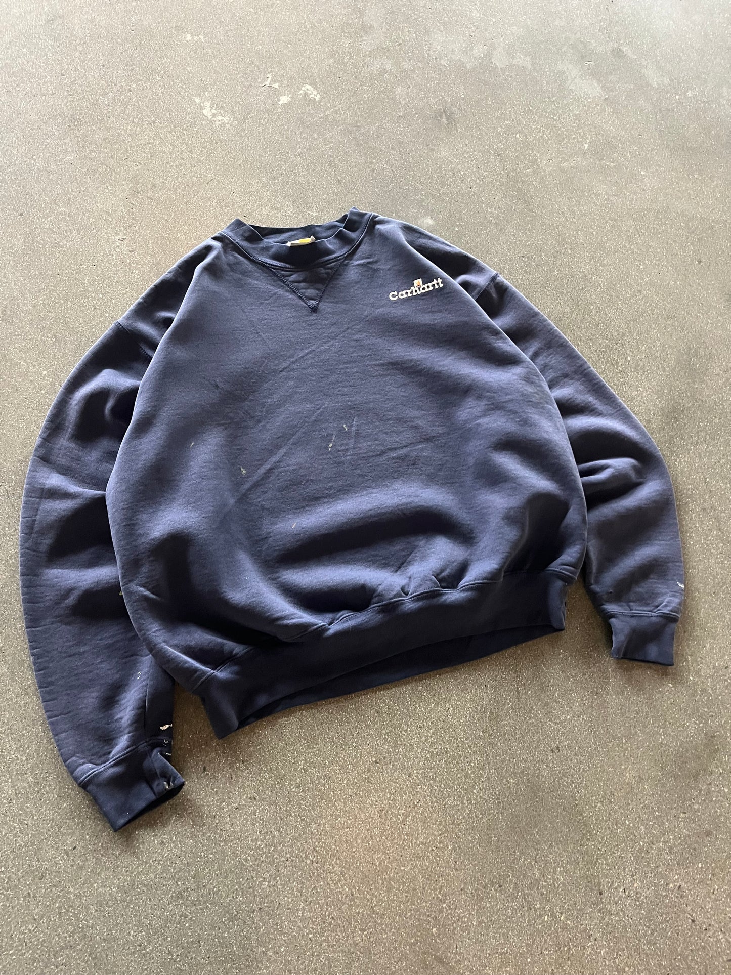 90’S FADED NAVY CARHARTT CREWNECK - BOXY L