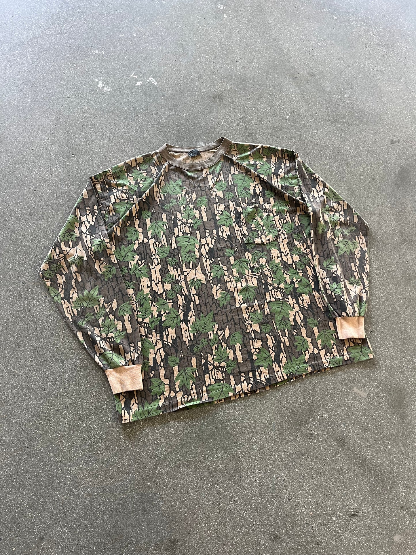 90’S REALTREE CAMO POCKET LONGSLEEVE - BOXY XL