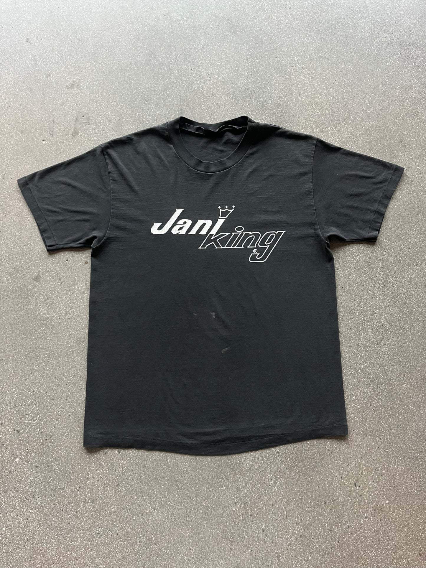 90’S JANI KING TEE - M/L