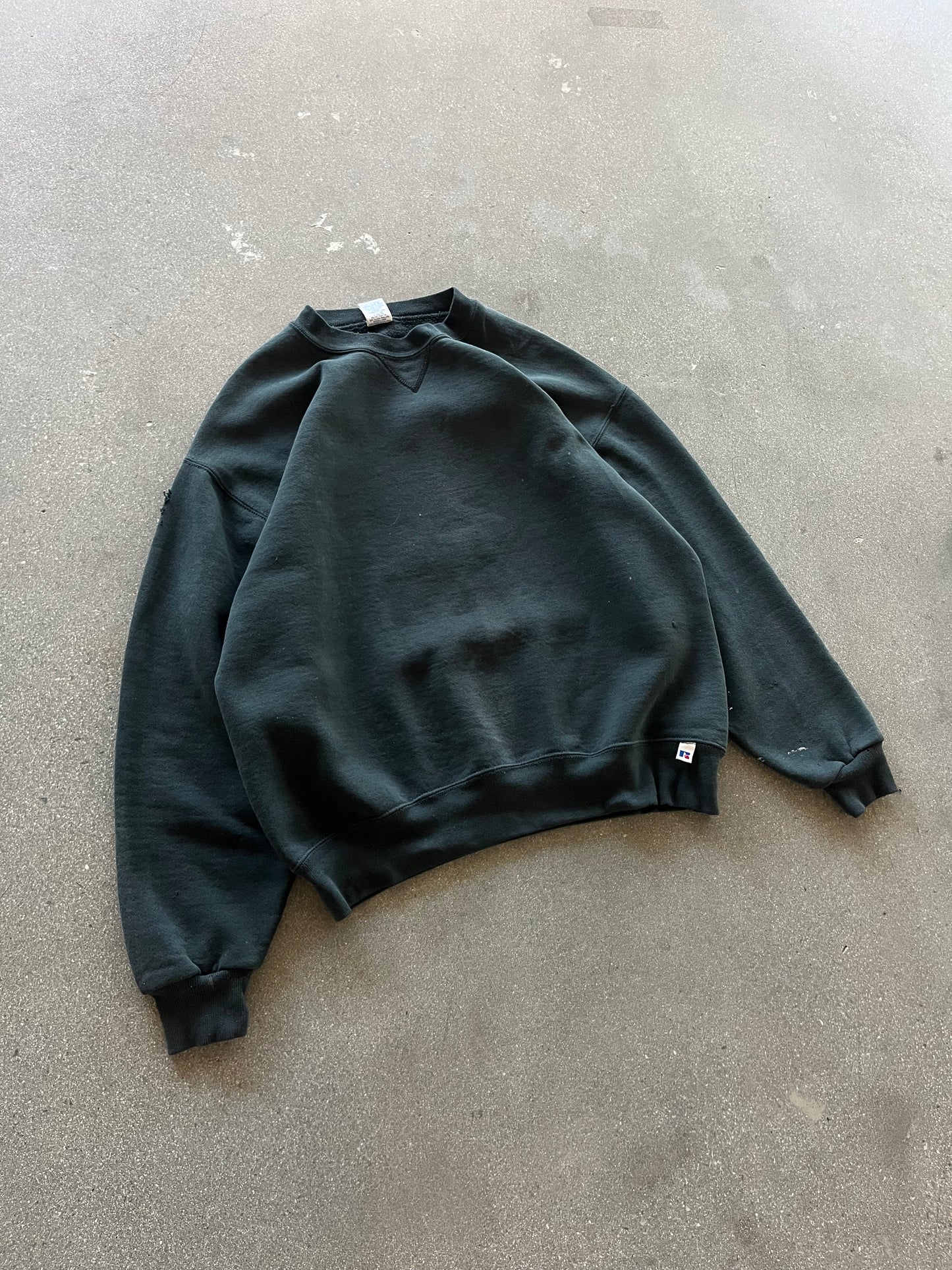 90’S FADED BLACK RUSSELL CREWNECK - BOXY L